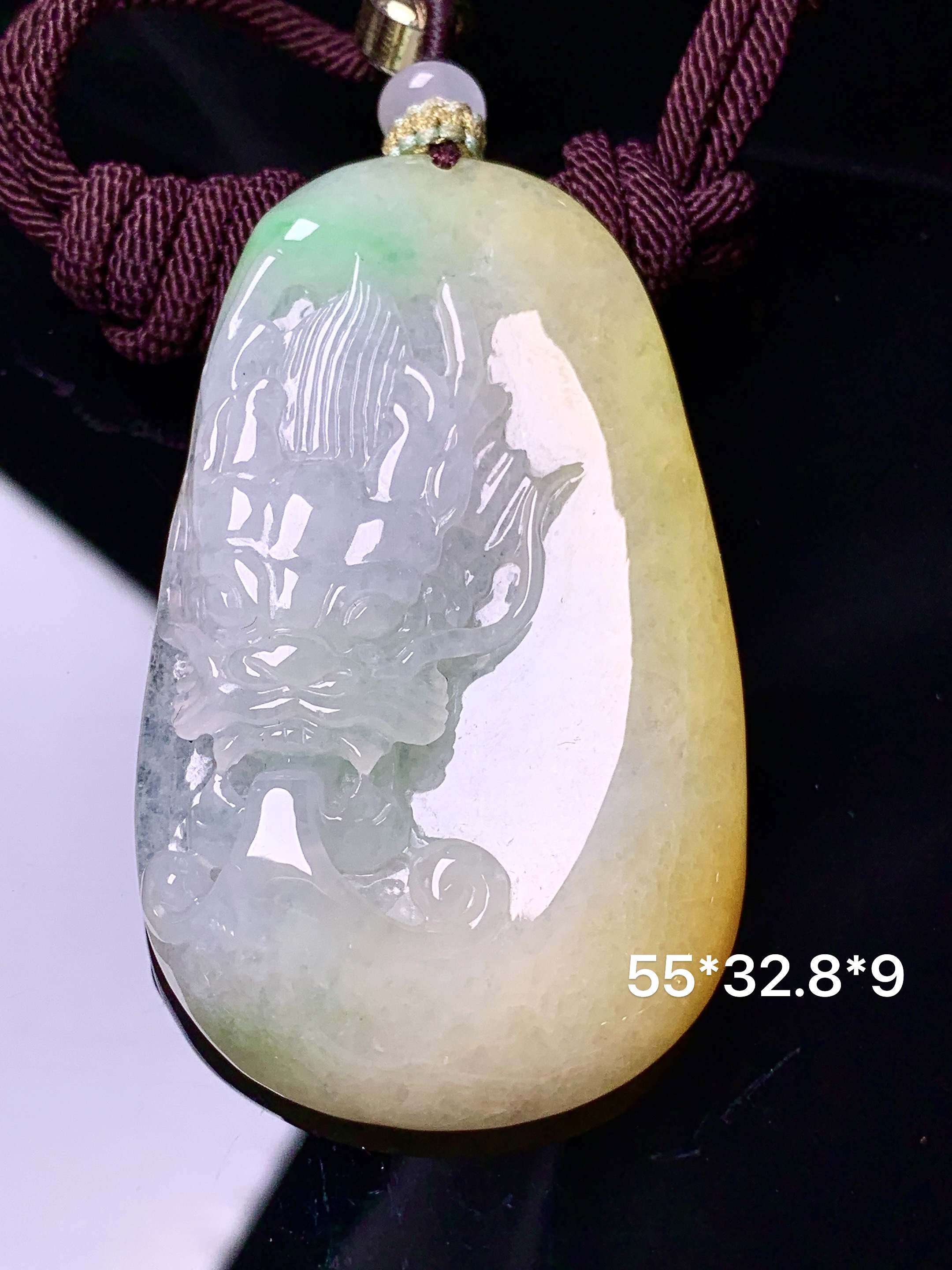 飘黄绿翡貔貅吊坠 玉质细腻 色泽艳丽清新 水润亮眼 整体尺寸55*32.8*9w1