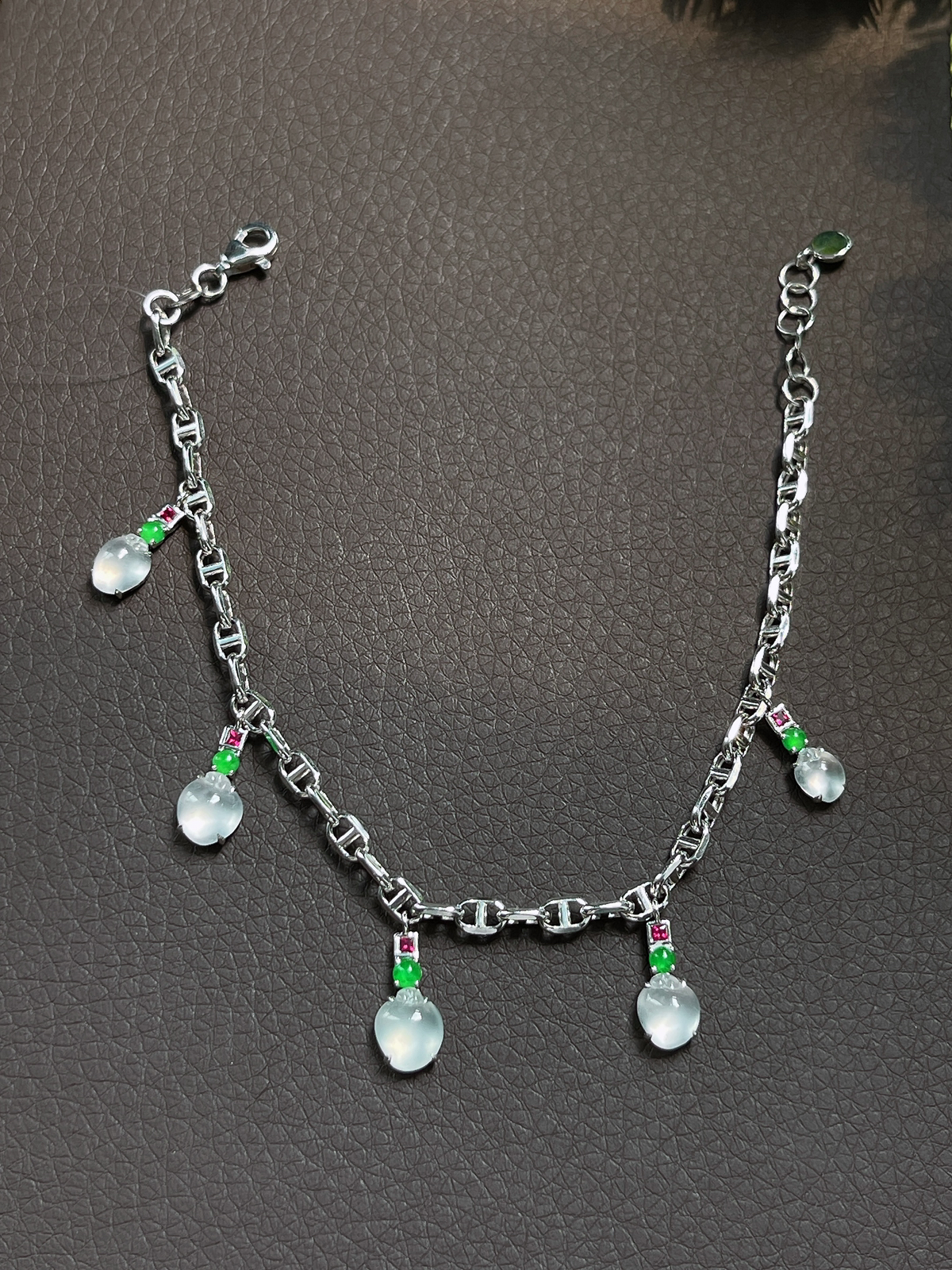 18k金翡翠白冰手链