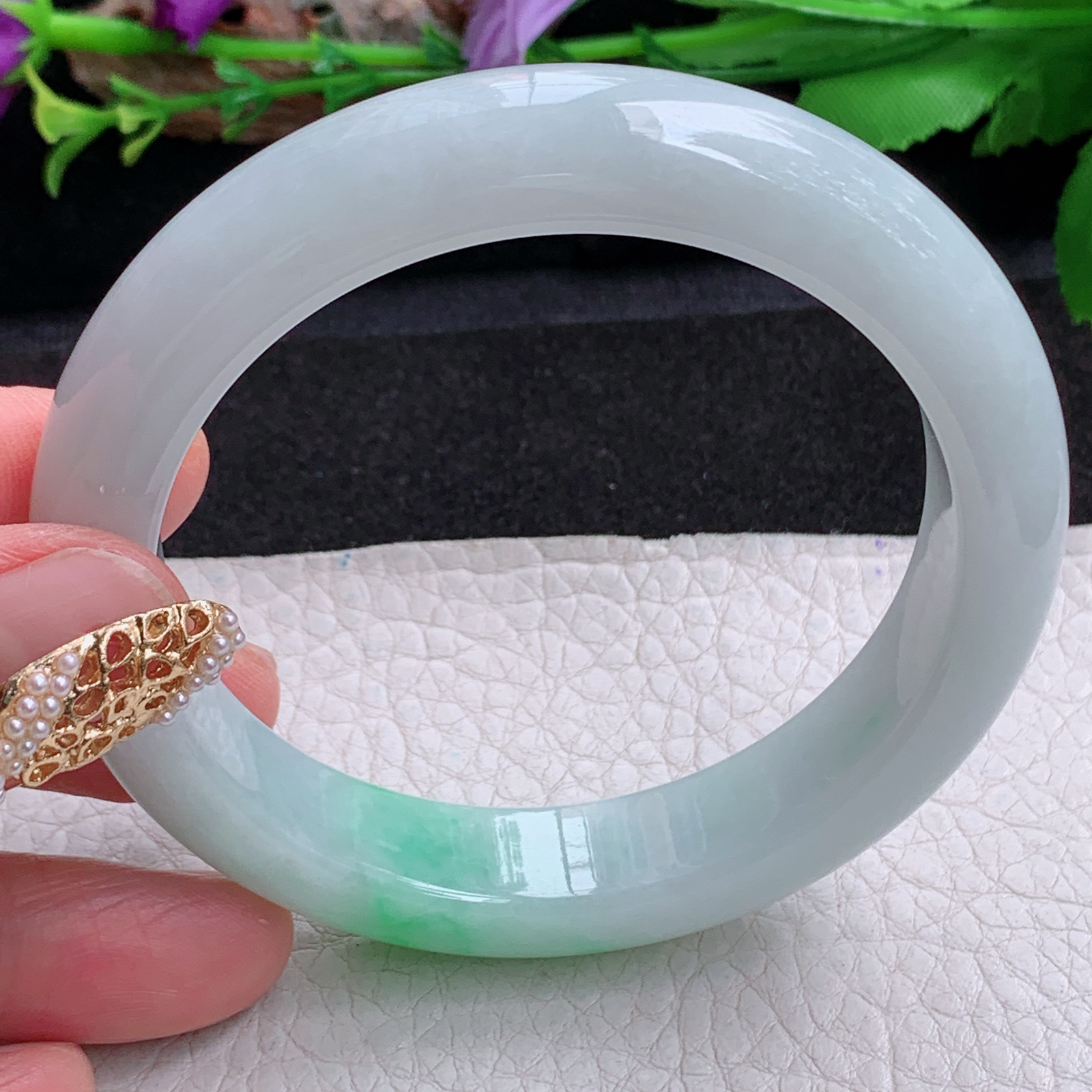 js实拍58.5*12.8*9平安镯 天然缅甸翡翠a货手镯白底青正圈玉镯子