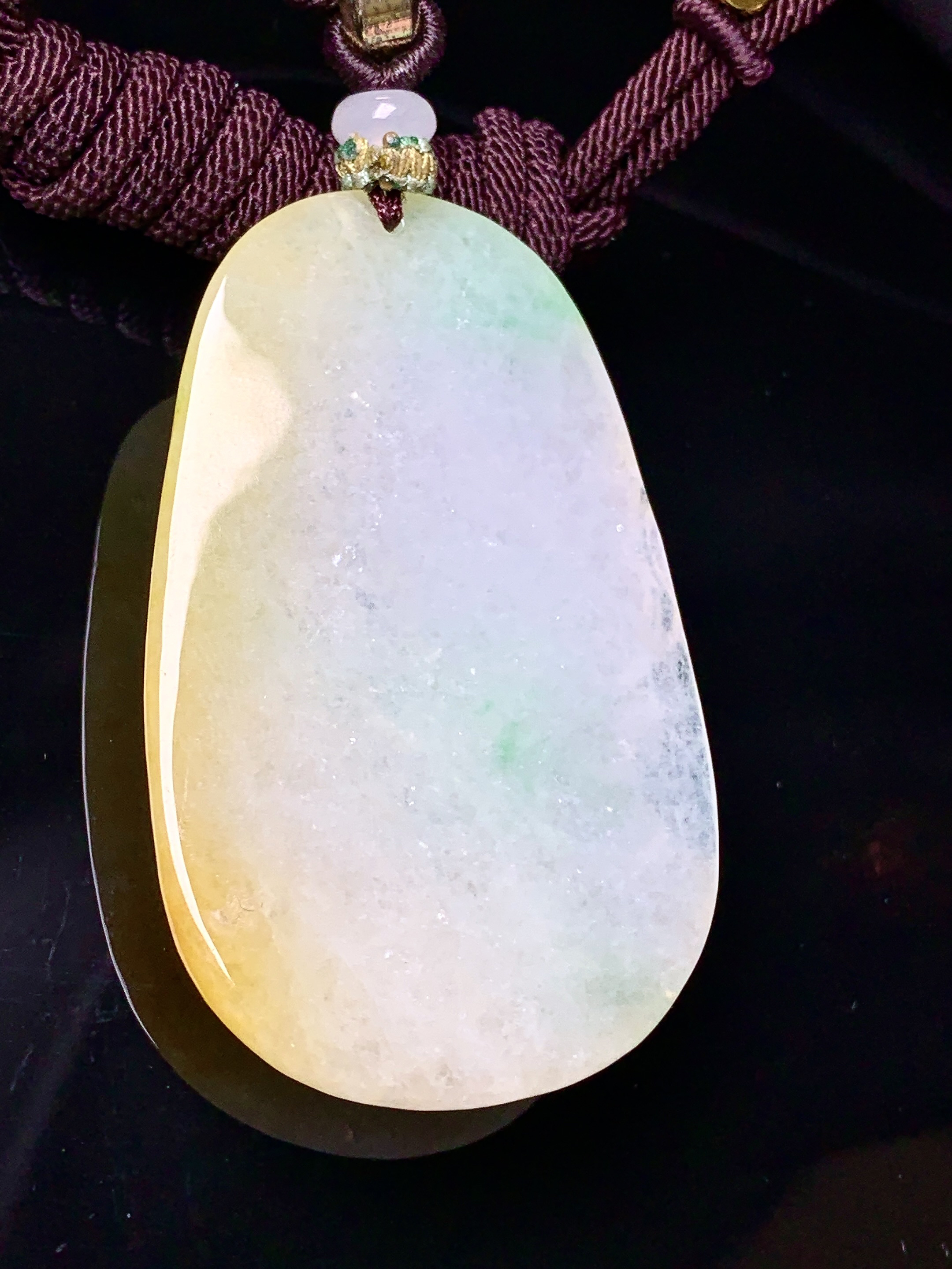 飘黄绿翡貔貅吊坠 玉质细腻 色泽艳丽清新 水润亮眼 整体尺寸55*32.8*9w1