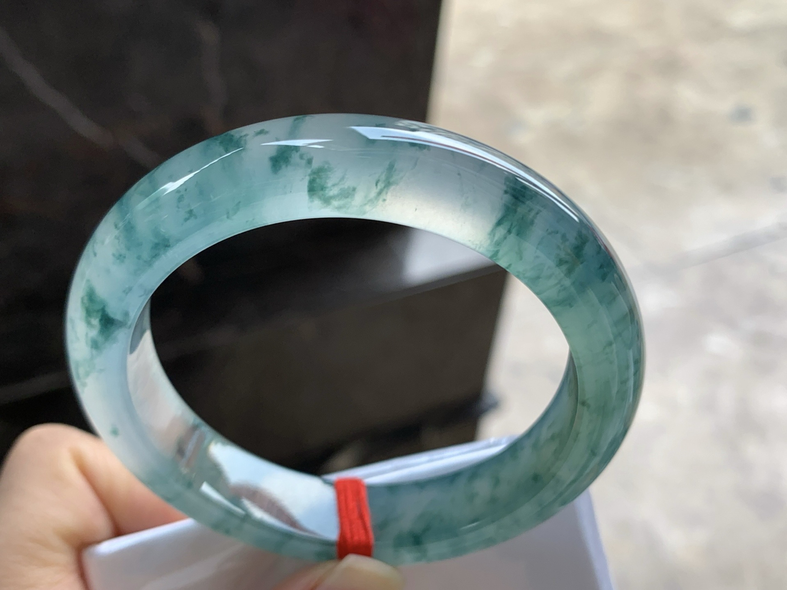 55-12.2-8.8

蓝花手镯^_^种水冰透