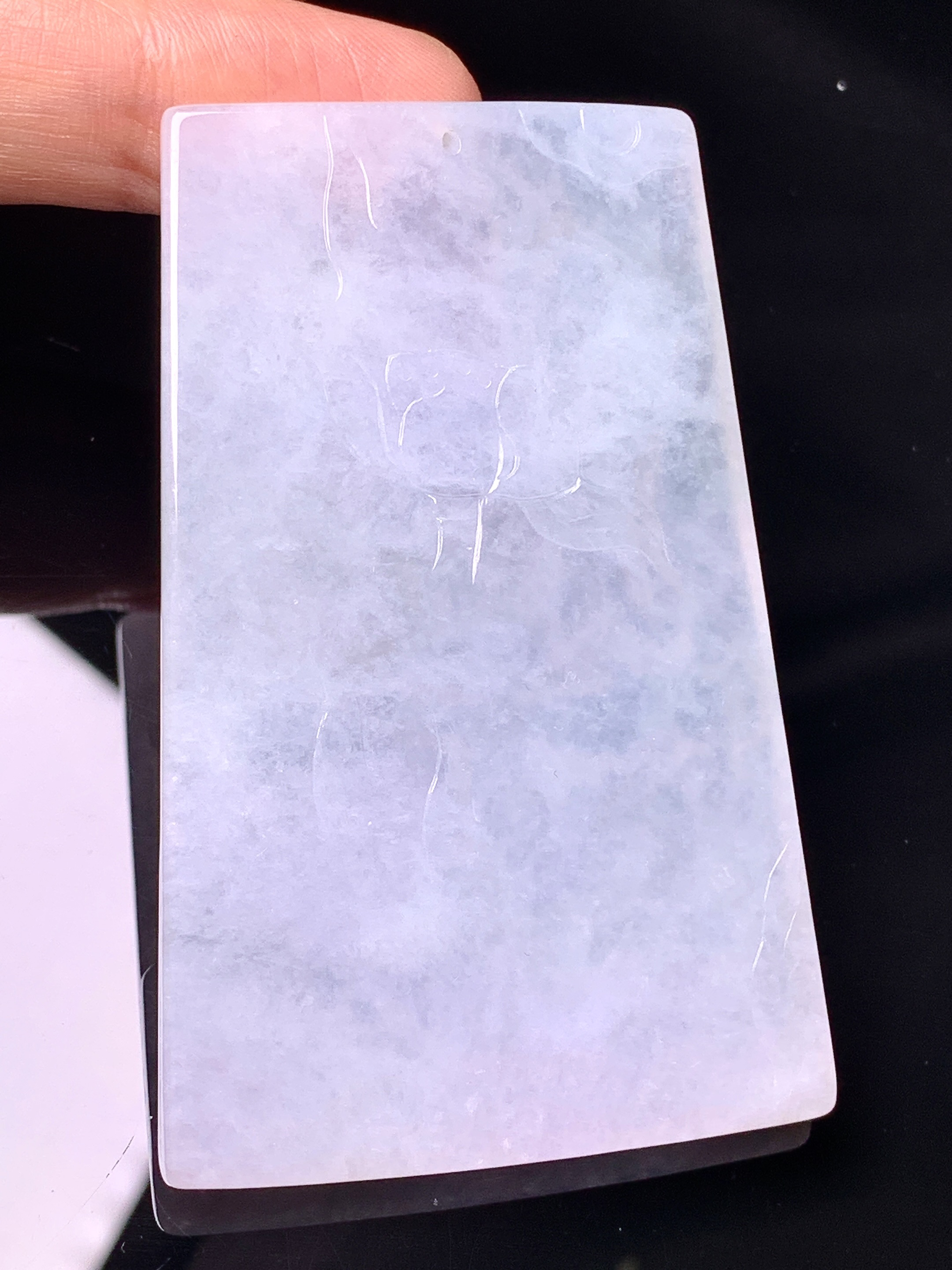 冰种度母观音菩萨吊坠 玉质细腻 色泽艳丽清新 水润亮眼 整体尺寸66.8*43*5.8d1