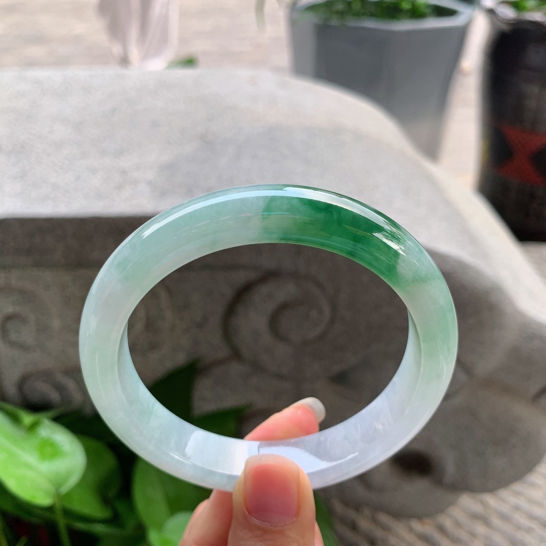 大圈口 62.6-12.8-8.9【飘绿正圈手镯】正圈62 63可戴