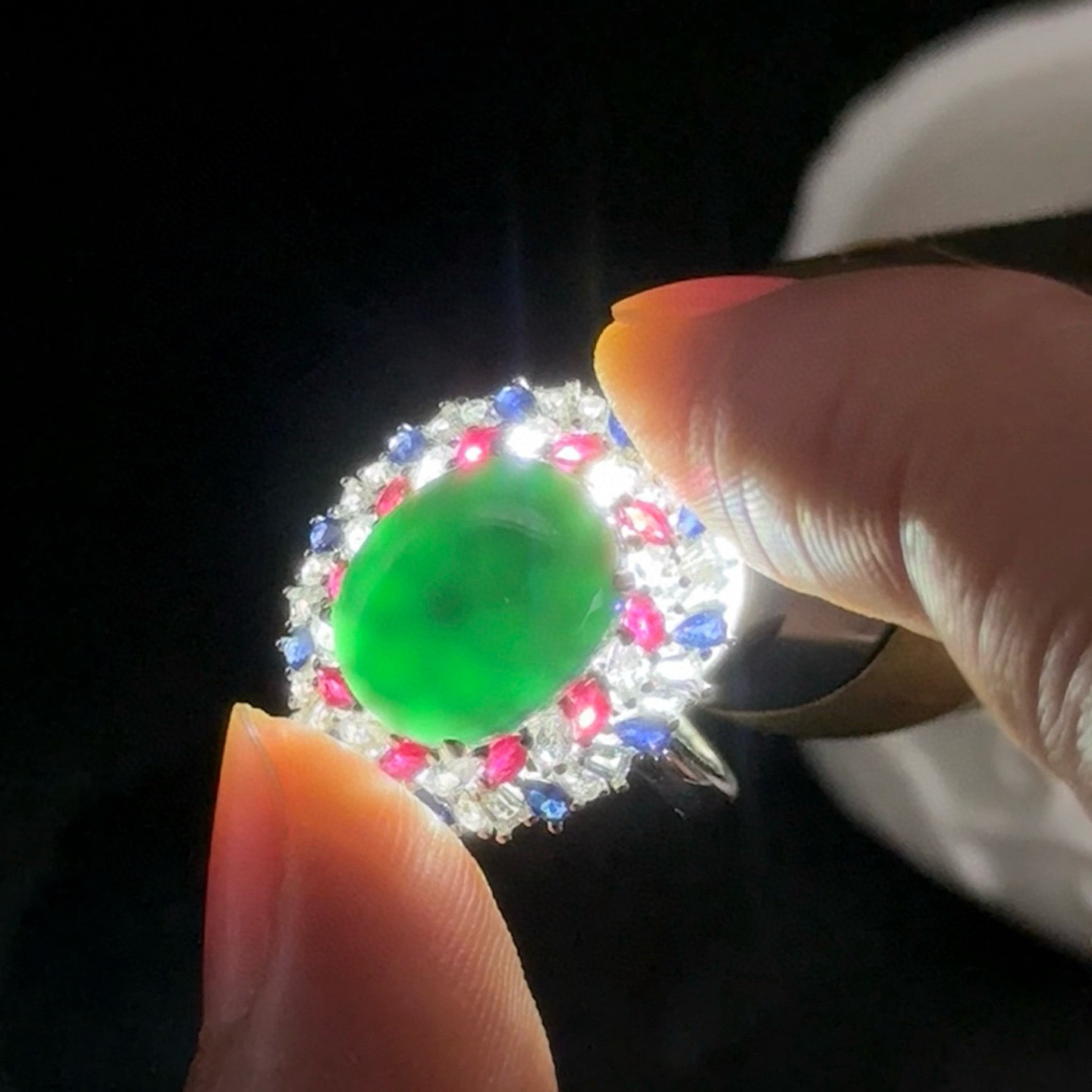 精品18k墨翠豪镶蛋面女戒 种好色正 黑度极好 打灯通透 油性十足 尺寸12.4