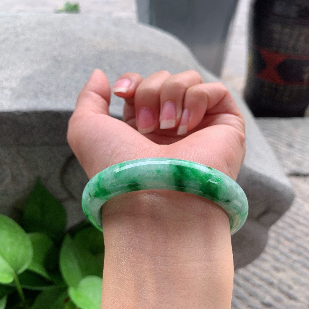 圈口54.7-11.5-8.4 【满绿正圈手镯】正圈54 55可戴