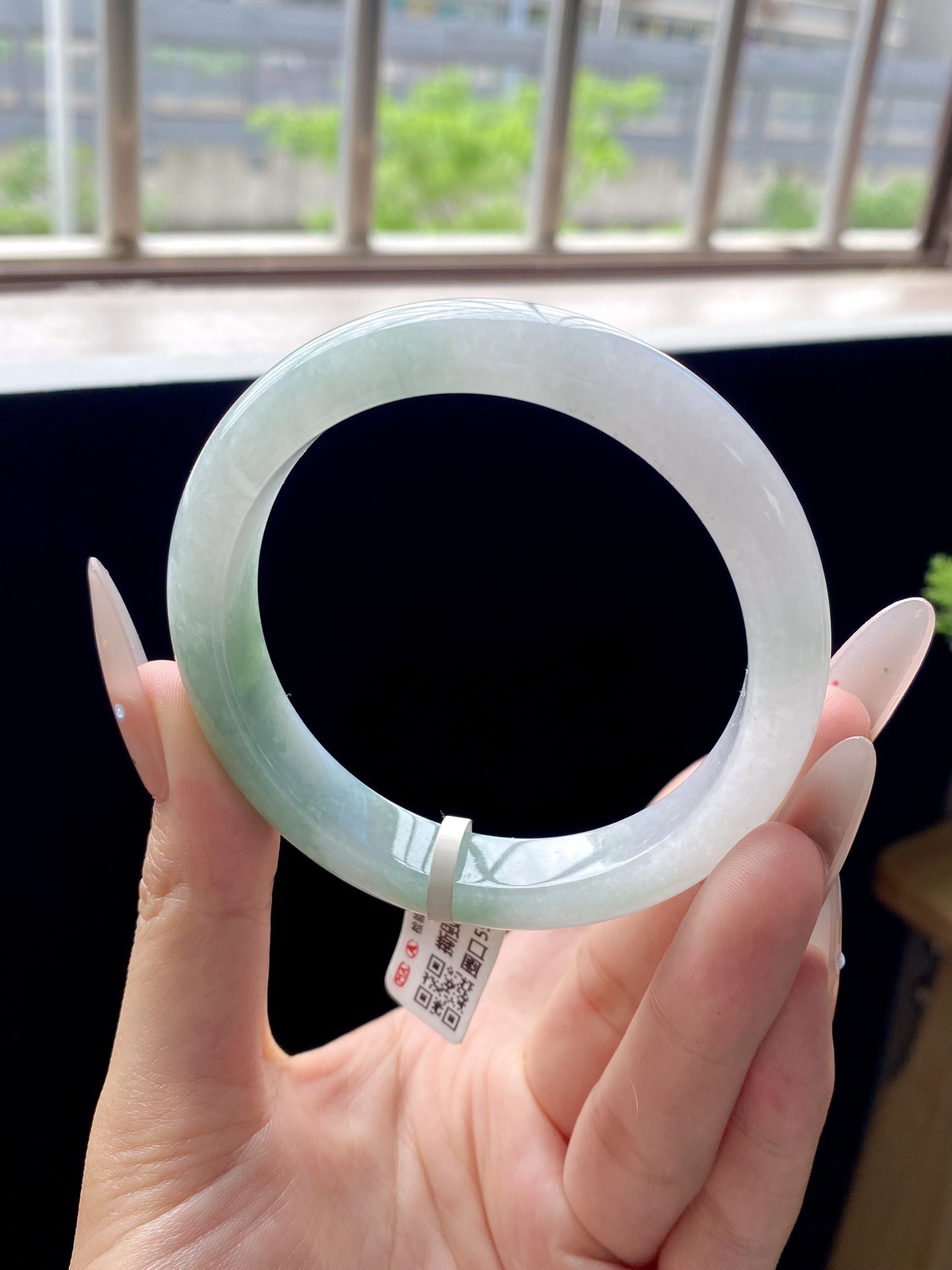 冰晴绿半山水正圈成品（纹裂放漏）
HYY-2060
⭕️59-12-8.6