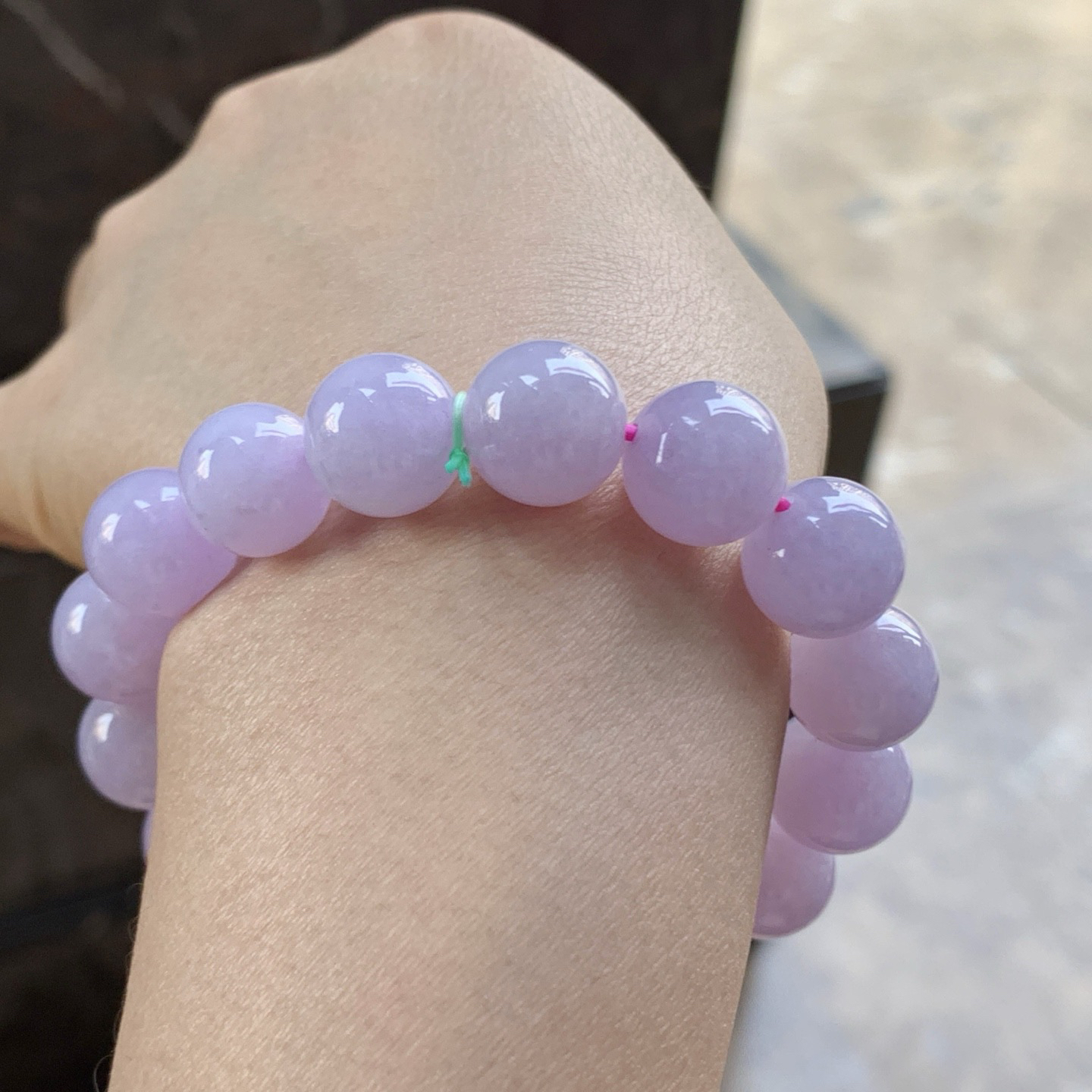 紫罗兰手串^_^颜色鲜艳 玉质温润