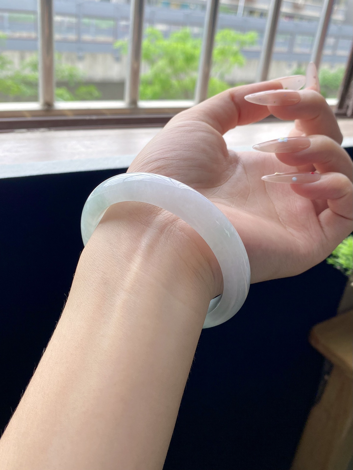 冰晴绿半山水正圈成品（纹裂放漏）
HYY-2060
⭕️59-12-8.6