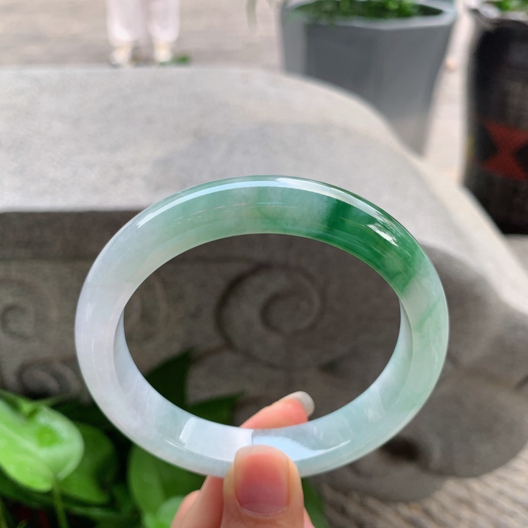 大圈口 62.6-12.8-8.9【飘绿正圈手镯】正圈62 63可戴