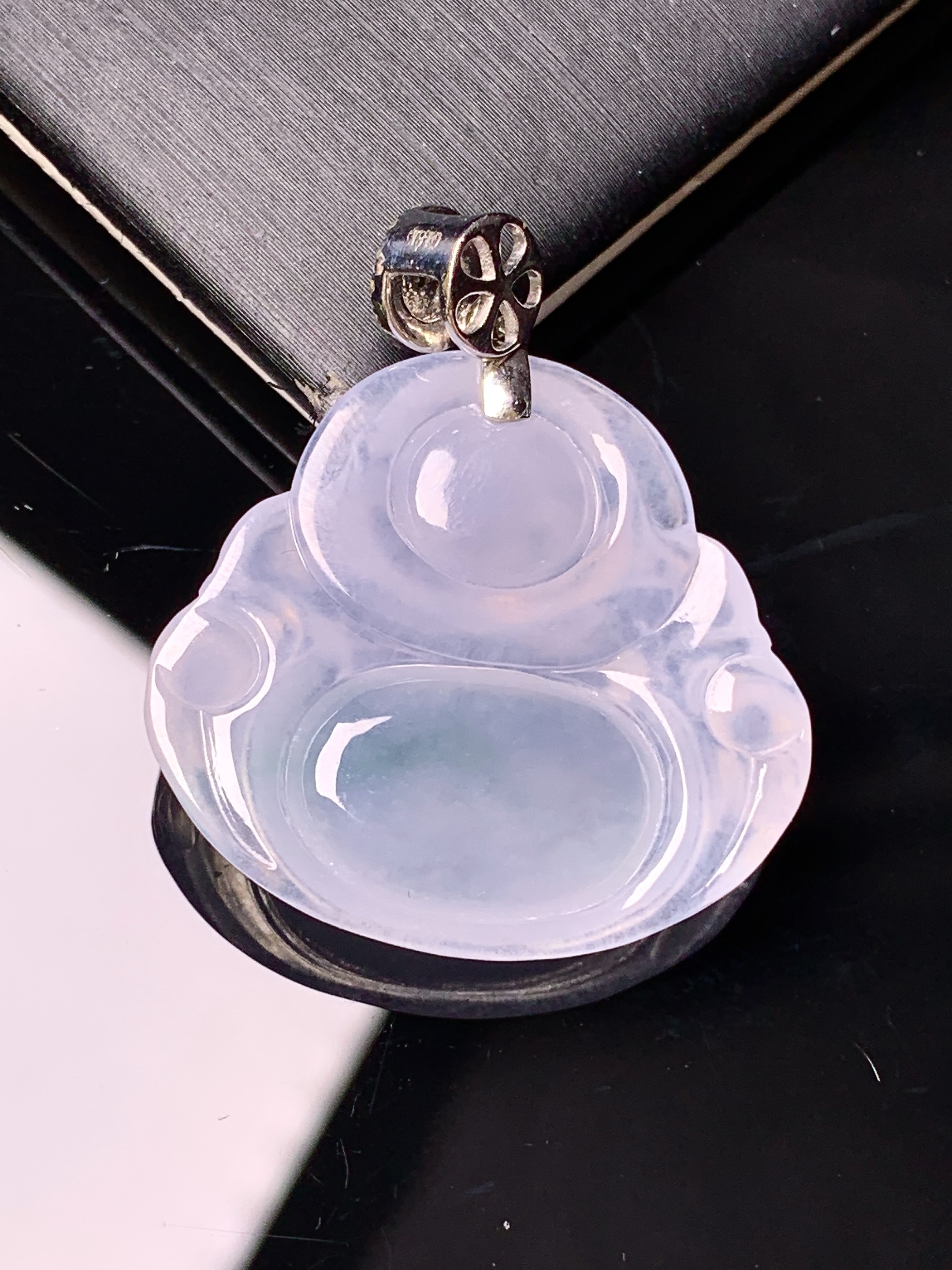 18k金钻镶嵌冰种佛公吊坠 玉质细腻 色泽艳丽清新 水润亮眼 整体尺寸35*28.8*5.6L4