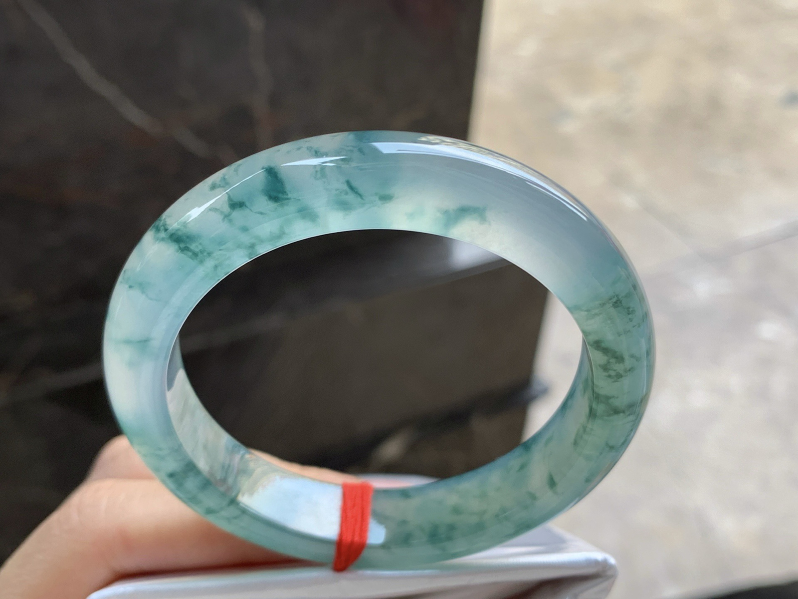 55-12.2-8.8

蓝花手镯^_^种水冰透