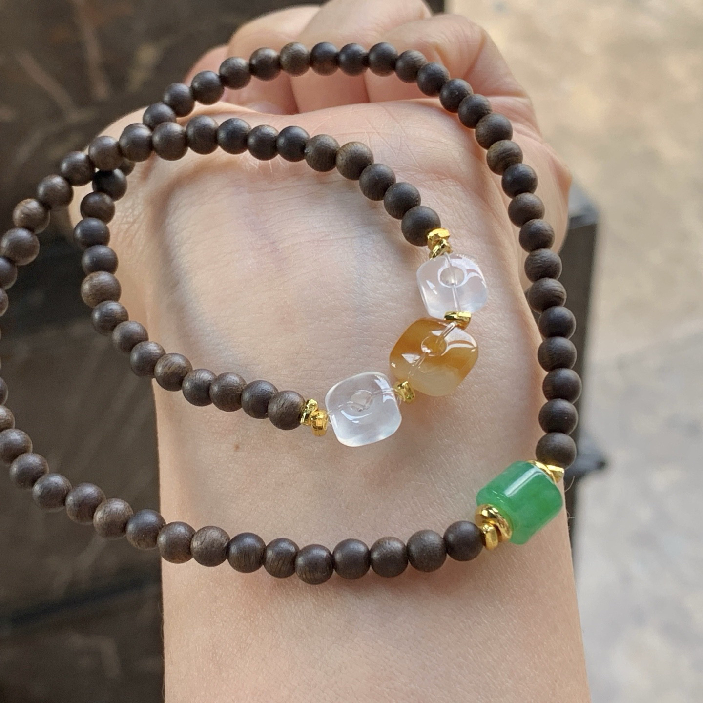 特色手链^_^2圈 鲜艳 精美