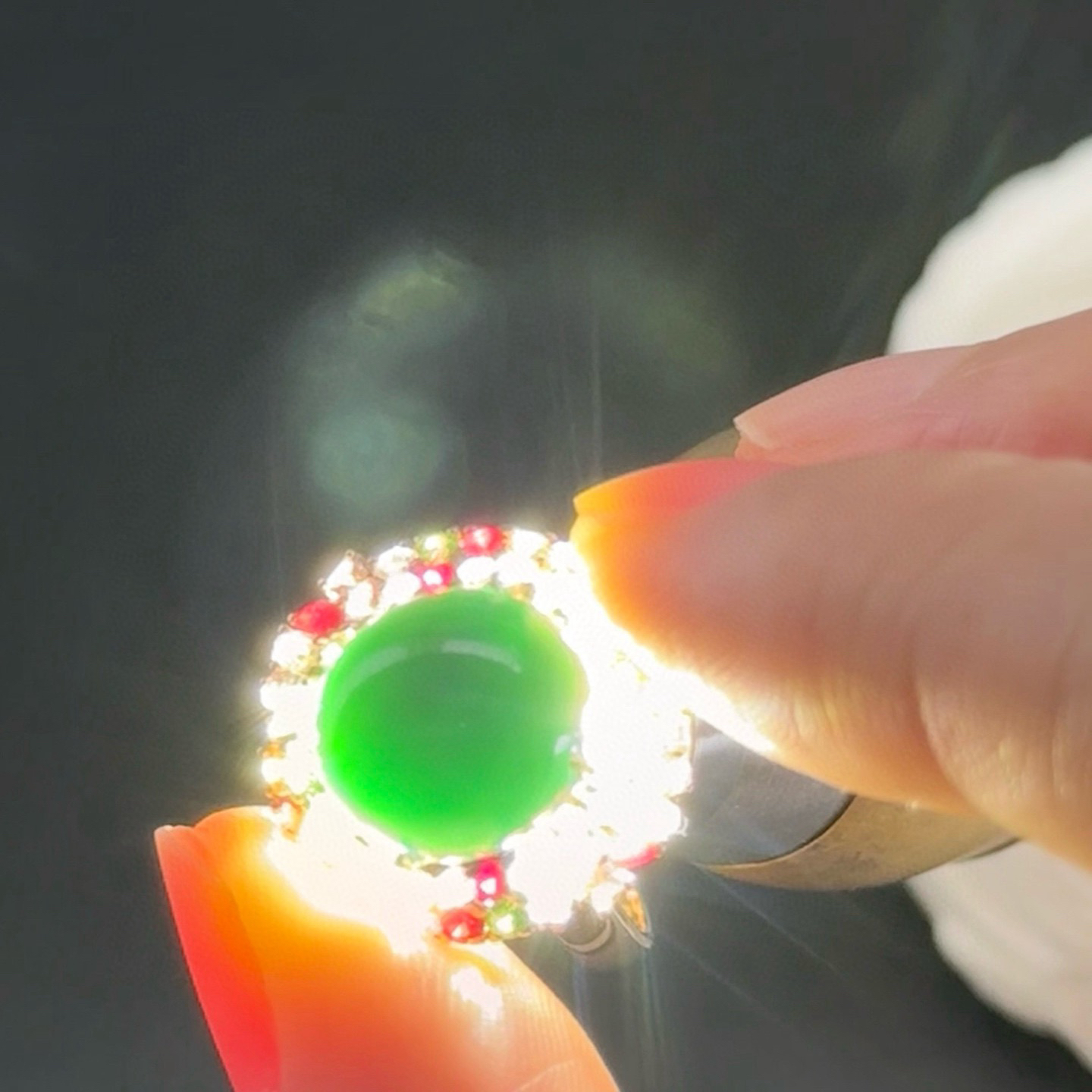 精品18k墨翠豪镶蛋面女戒 种好色正 黑度极好 打灯通透 油性十足 尺寸11.5