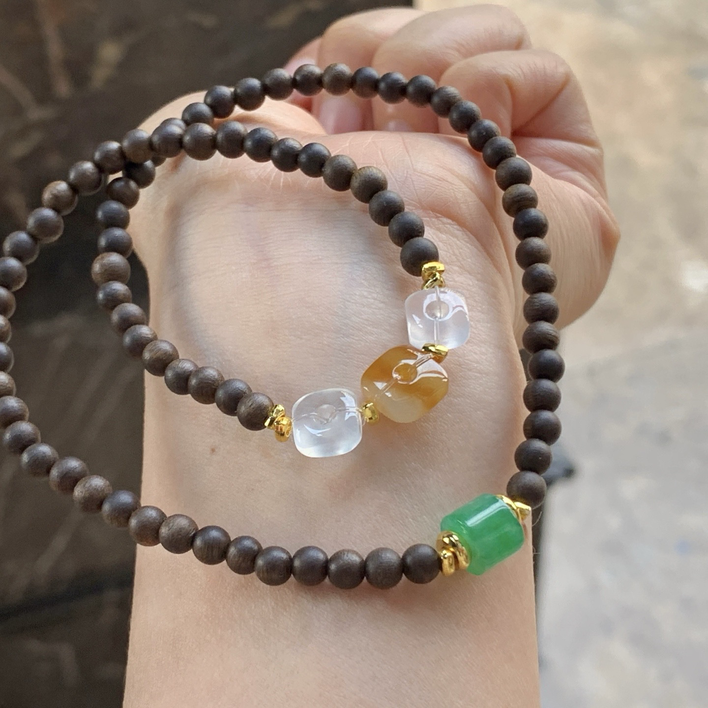 特色手链^_^2圈 鲜艳 精美