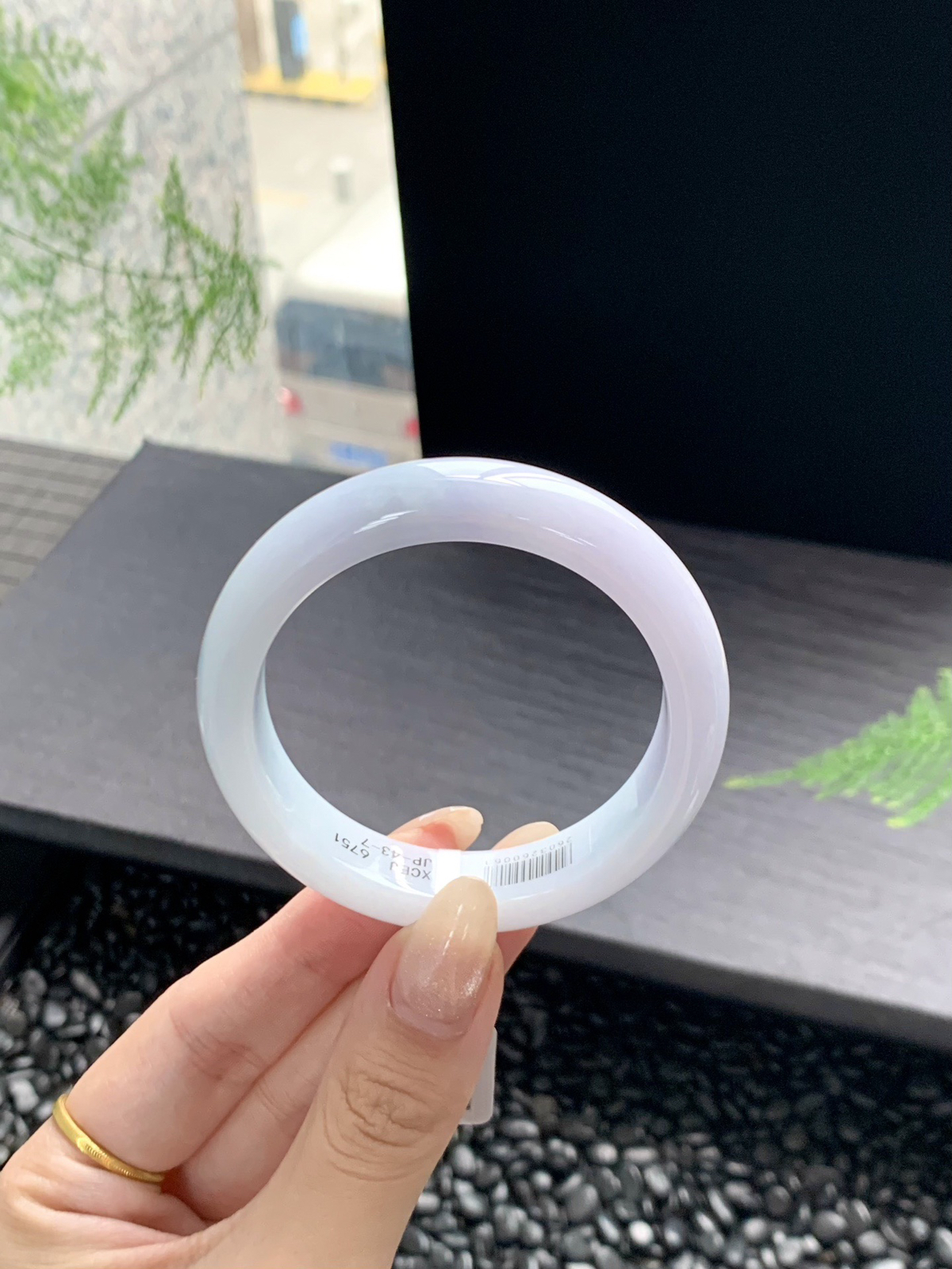 #私人专拍链接，特批价格
淡色春彩手镯，温润柔和品质，色泽清新脱俗，上手贵气优雅