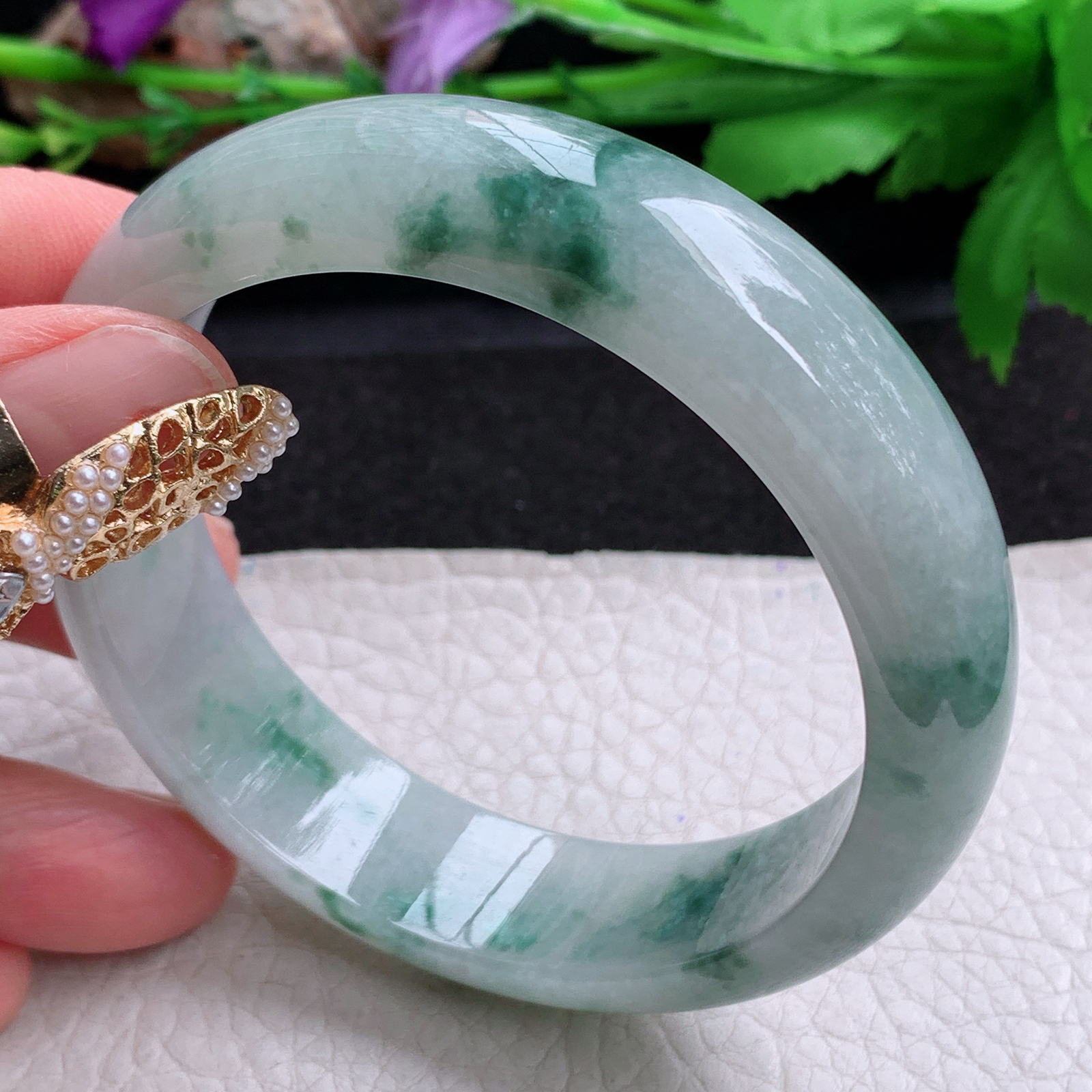 js实拍58*15.8*7.8轮胎镯 天然缅甸翡翠a货手镯飘花大气正圈玉镯子