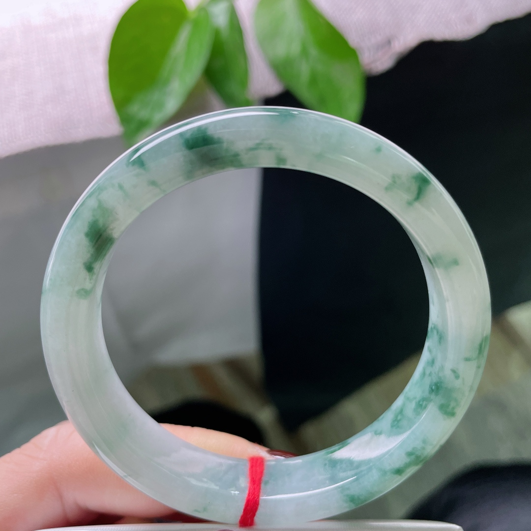 54/11.8/7.8，飘花正圈，是空山新雨后的清透，飘花是大师随意泼洒的墨痕，无裂，ss49417