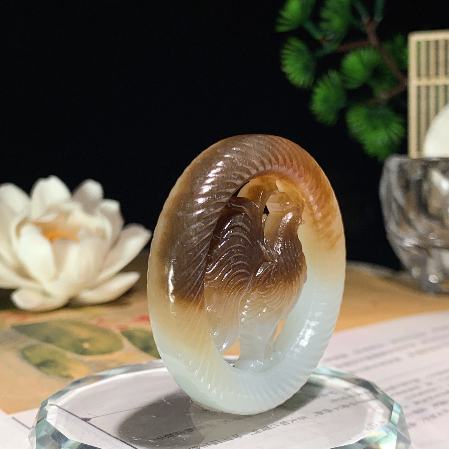 新疆和田玉且末糖吉祥如意鸡挂件 尺寸47/9重30.5克。玉质细腻油润。手推出油。佩戴高端典雅。lt