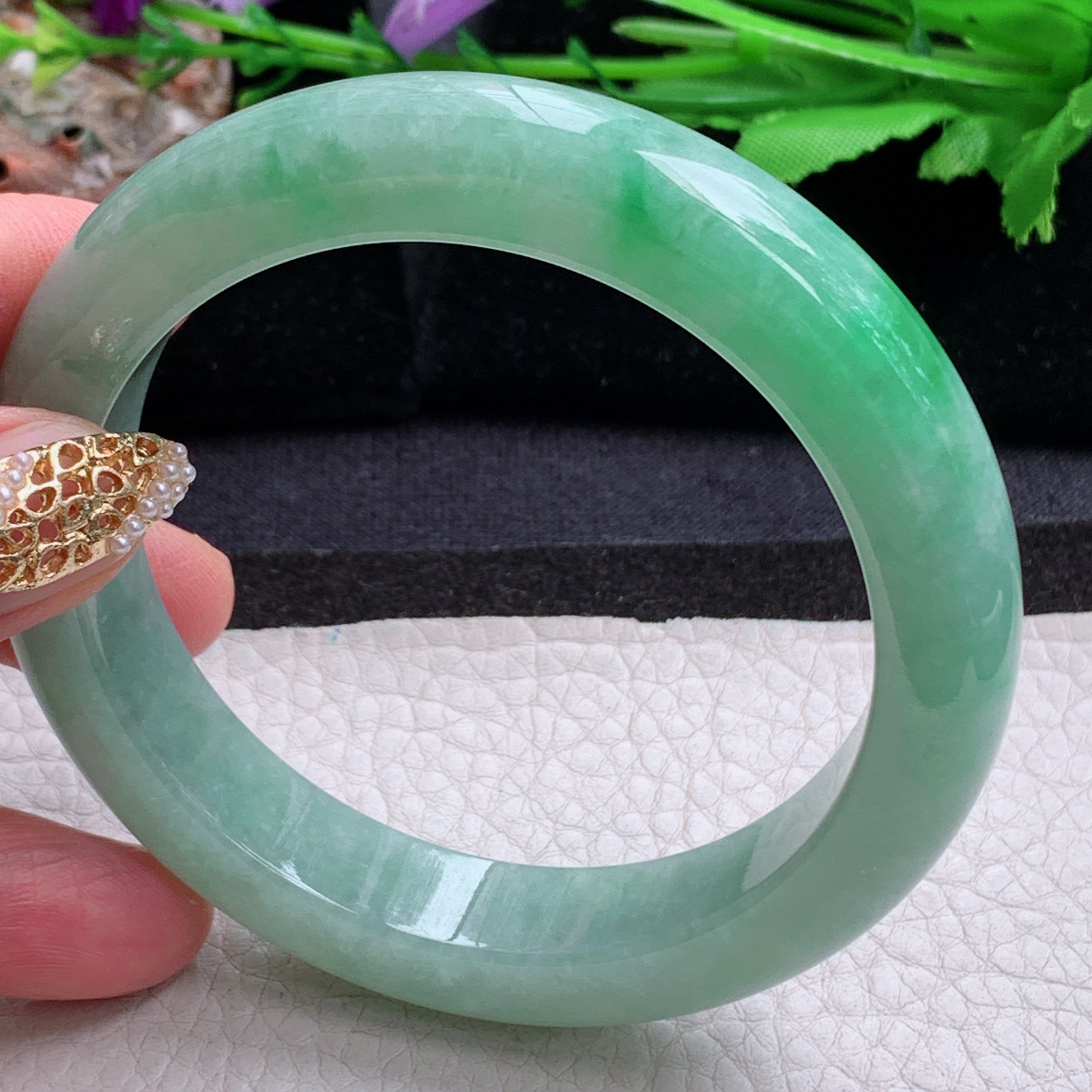 xc大圈口60*12.6*9.8平安镯 天然缅甸翡翠a货手辣绿厚装大气正圈玉镯子