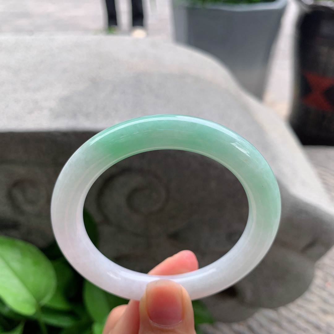 圈口54.5-9.7 【飘绿圆条手镯】圆条54 56可戴