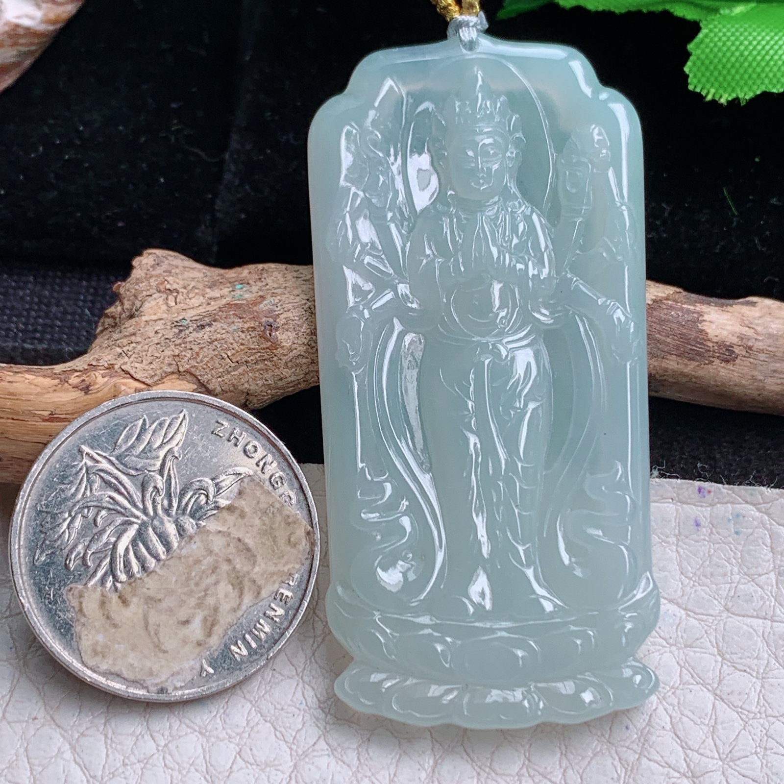 rp实拍57.6*28.3*5天然缅甸翡翠冰润千手观音 玉观音玉吊坠 玉挂件