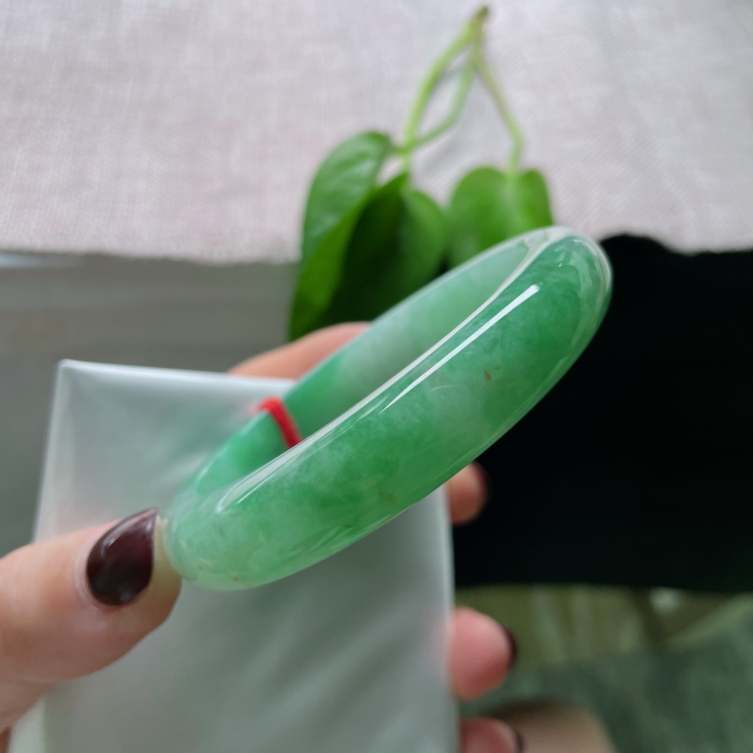 58.2/12.5/8.2，绿底正圈，如心中草原，广阔无垠，温柔半两，从容一生。洒金，晶体纹，ss50682a