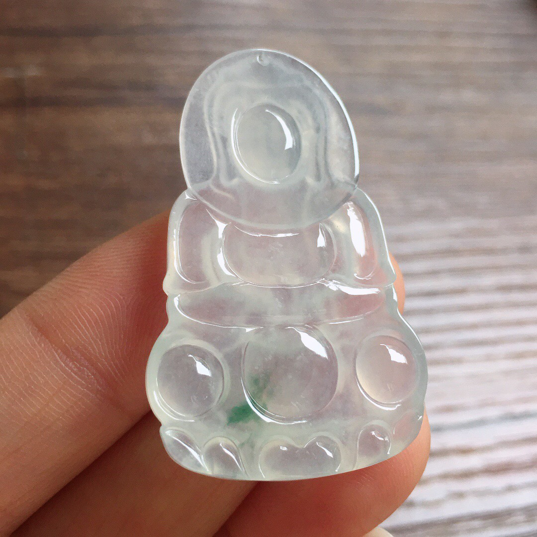 冰飘花观音吊坠 冰冰润润，玉质细腻，种水足，001 尺寸42.5*26.5*4.2