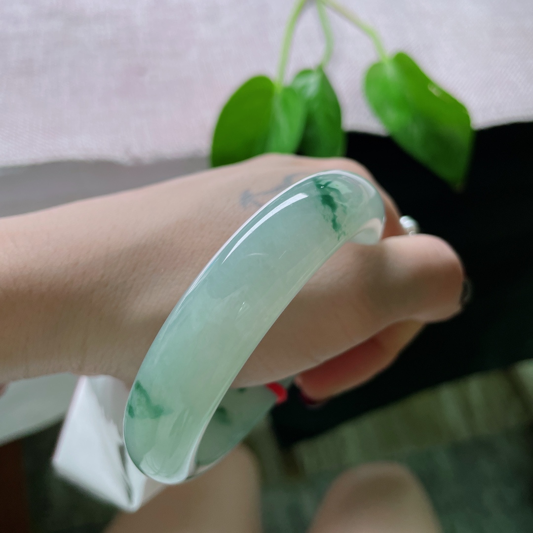 57/14.4/8.5，飘花正圈，贵气，雅致，优雅，甜美，大气，无裂，ss51063a