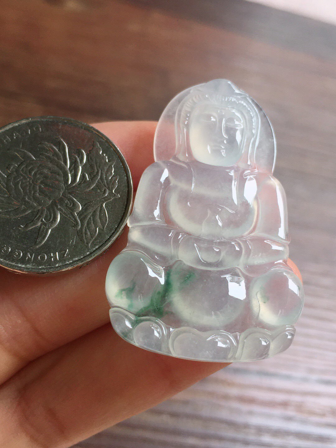 冰飘花观音，冰冰润润，玉质细腻，品相好，种水足，001 尺寸41.8*27*4.2