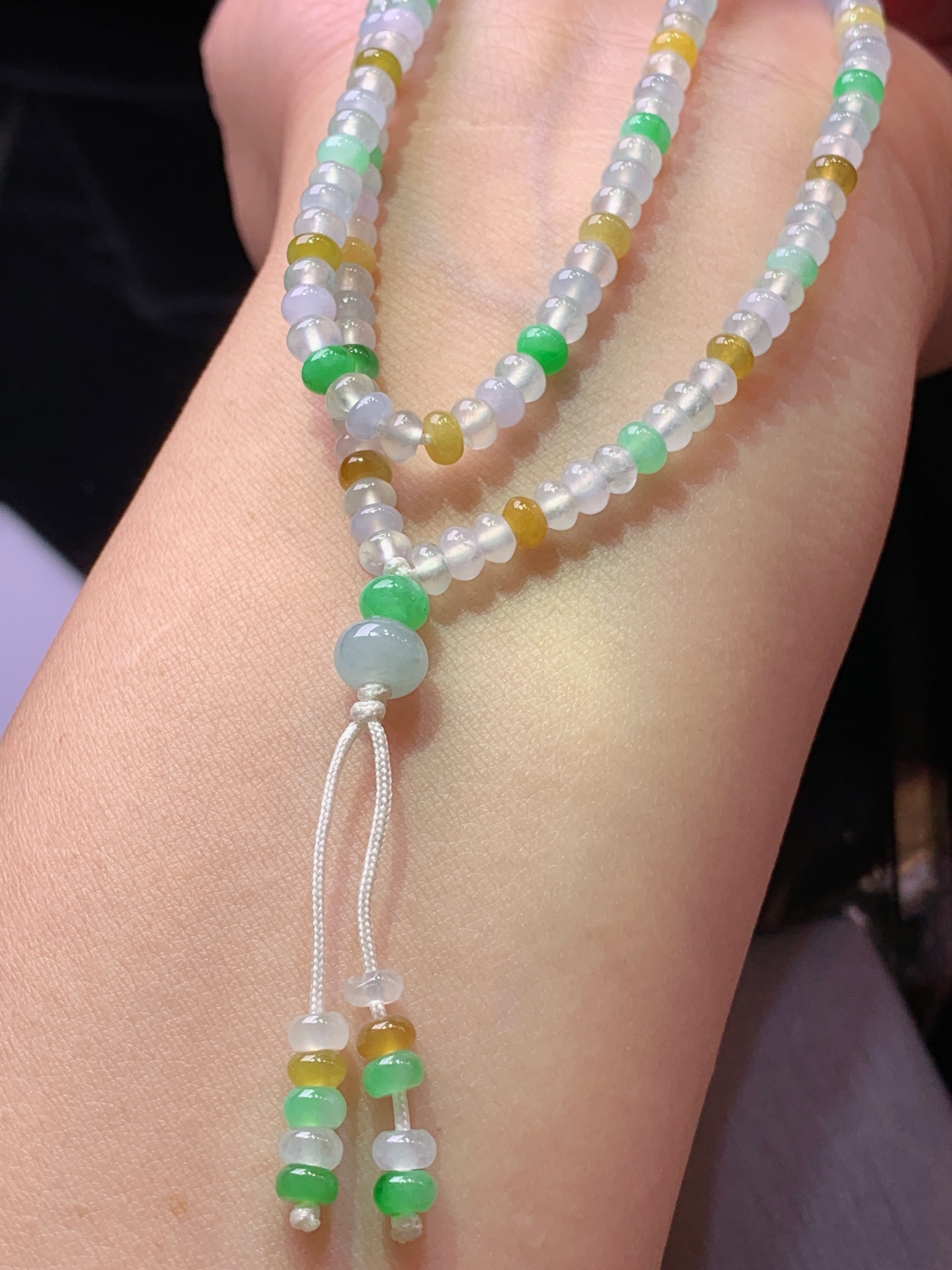 多彩算盘珠项链  玉质细腻 色泽艳丽清新 水润亮眼 整体尺寸4*2.5c5