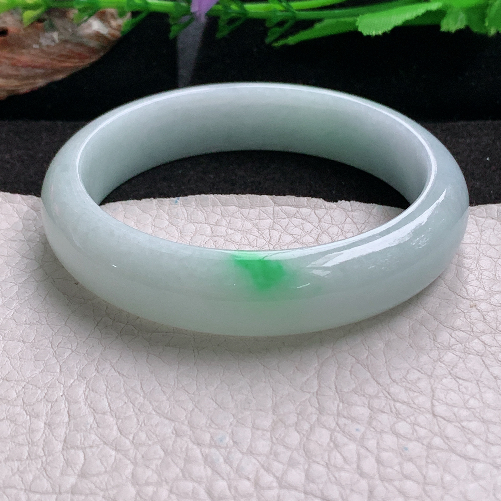 js白底青款59*14.3*8.2平安镯 天然缅甸翡翠a货手镯飘绿大气正圈玉镯子