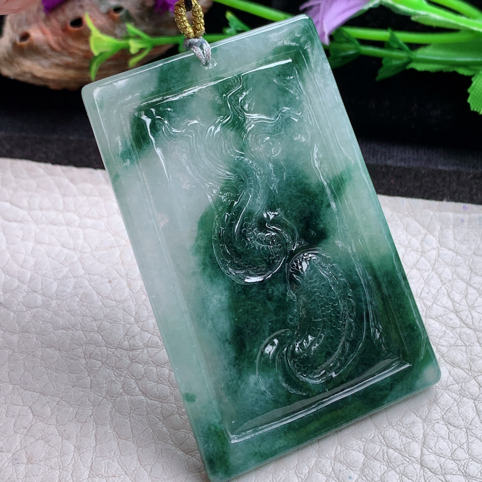 rp实拍65*42.8*6.8天然缅甸翡翠冰飘花关公 关二爷玉吊坠 玉挂件