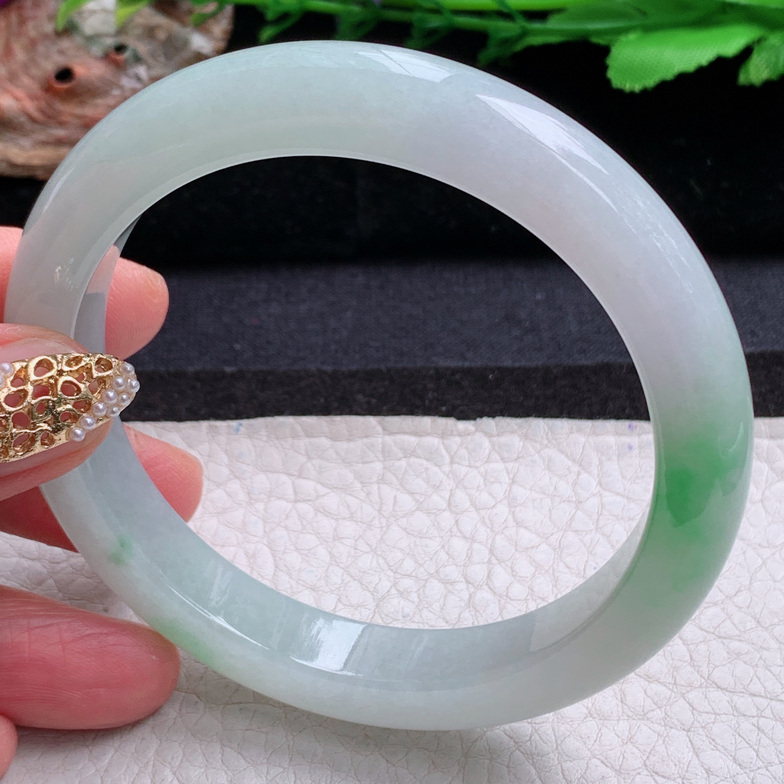 fx大圈口60*11*8.8平安镯 天然缅甸翡翠a货手镯飘绿正圈玉镯子