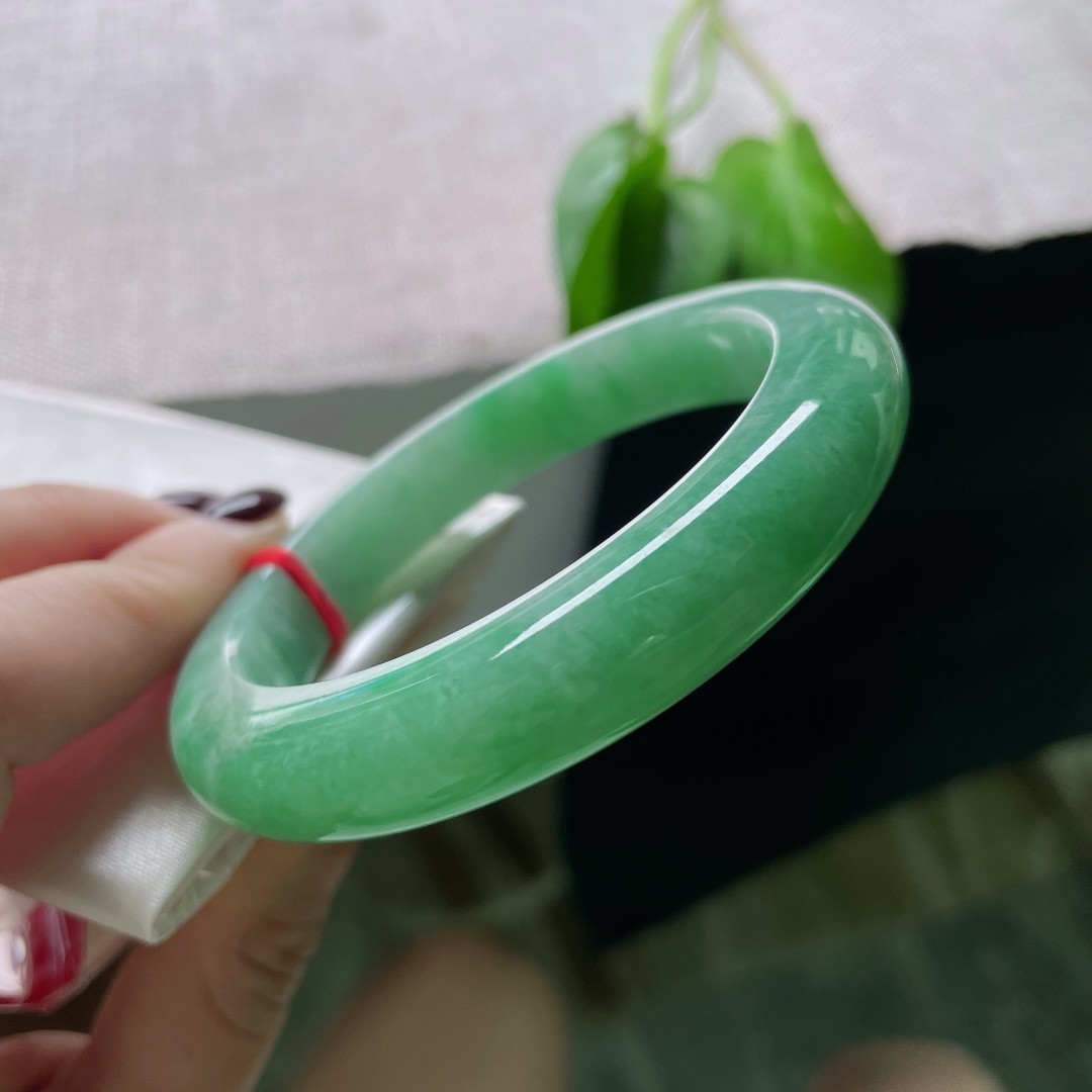 57.8/11.8/9.7绿底正圈，水润，色艳，风动青萍，心动涟漪。晶体纹，ss50901a