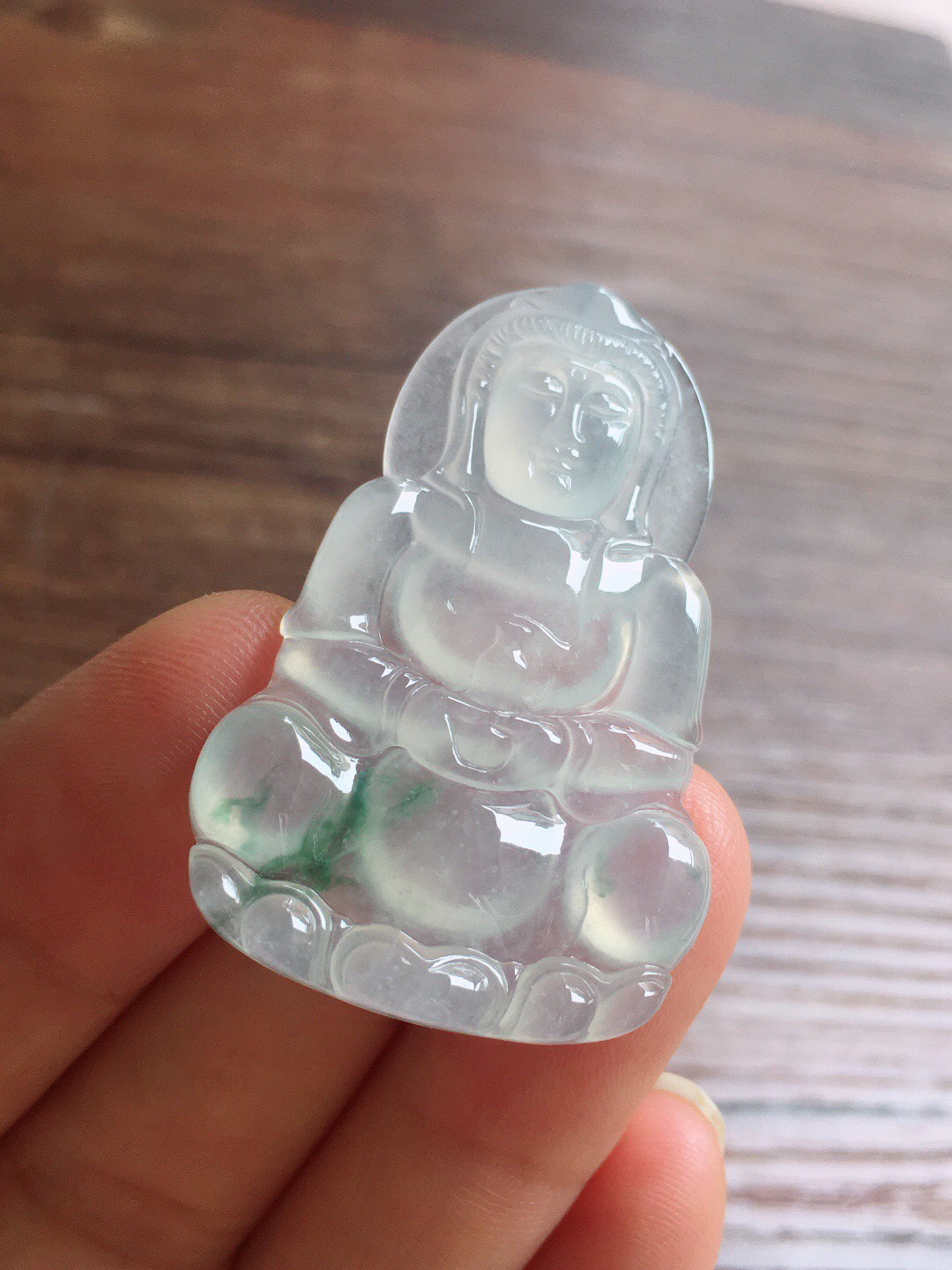 冰飘花观音，冰冰润润，玉质细腻，品相好，种水足，001 尺寸41.8*27*4.2