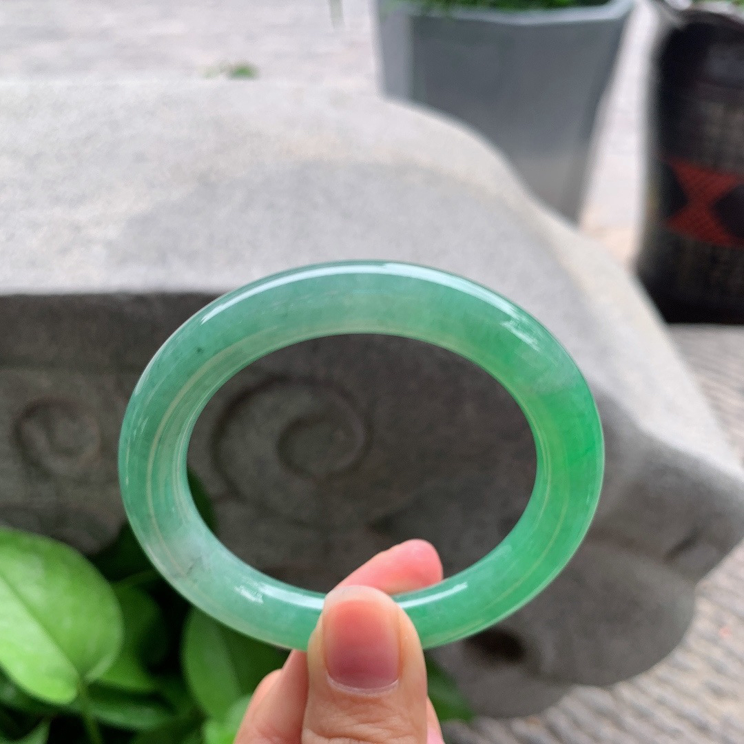 圈口54-9.7 【辣绿圆条手镯】圆条54 55可戴