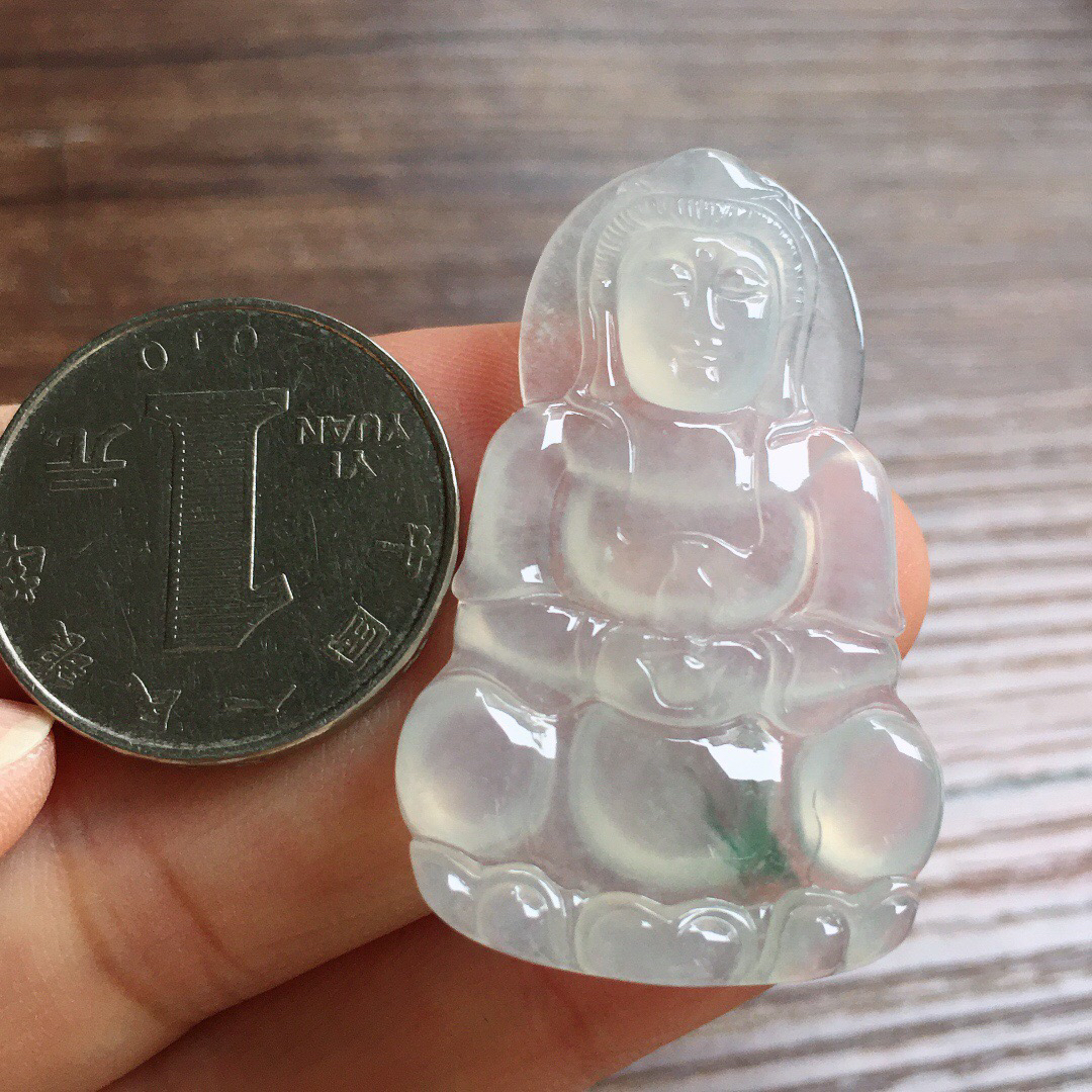 冰飘花观音吊坠 冰冰润润，玉质细腻，种水足，001 尺寸42.5*26.5*4.2