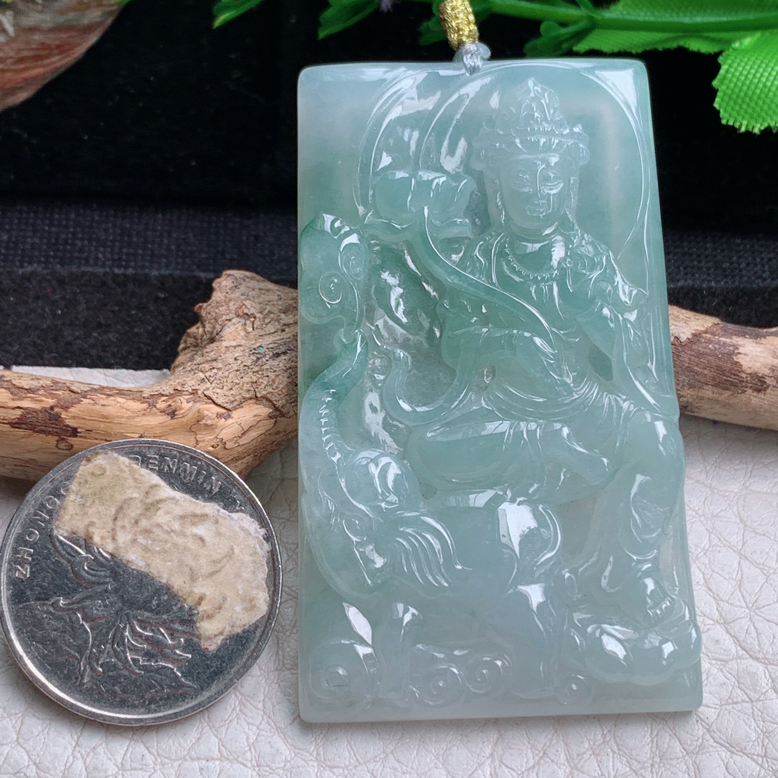 rp实拍59.3*35*6天然缅甸翡翠清新普贤菩萨 玉观音玉吊坠 玉挂件