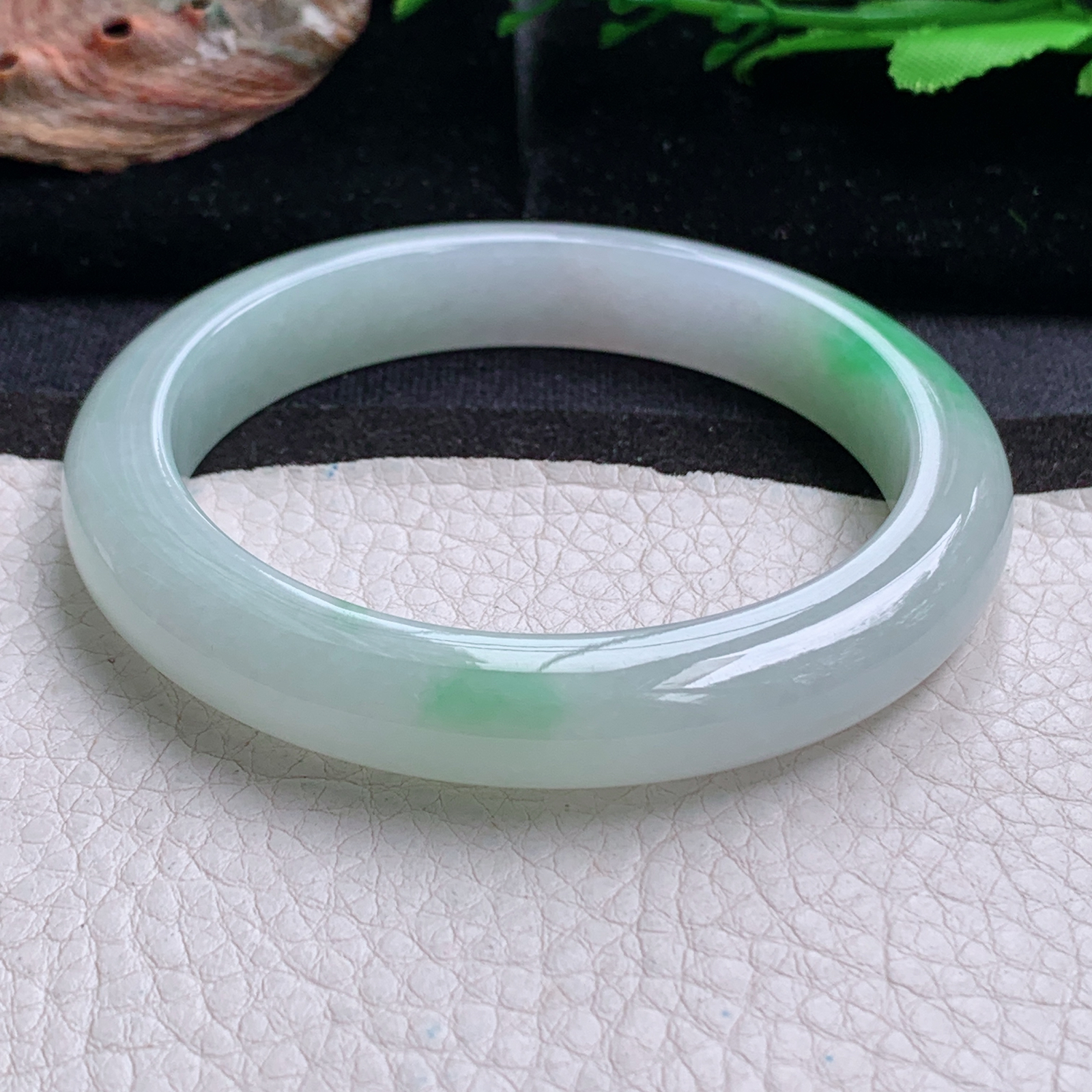 fx大圈口60*11*8.8平安镯 天然缅甸翡翠a货手镯飘绿正圈玉镯子