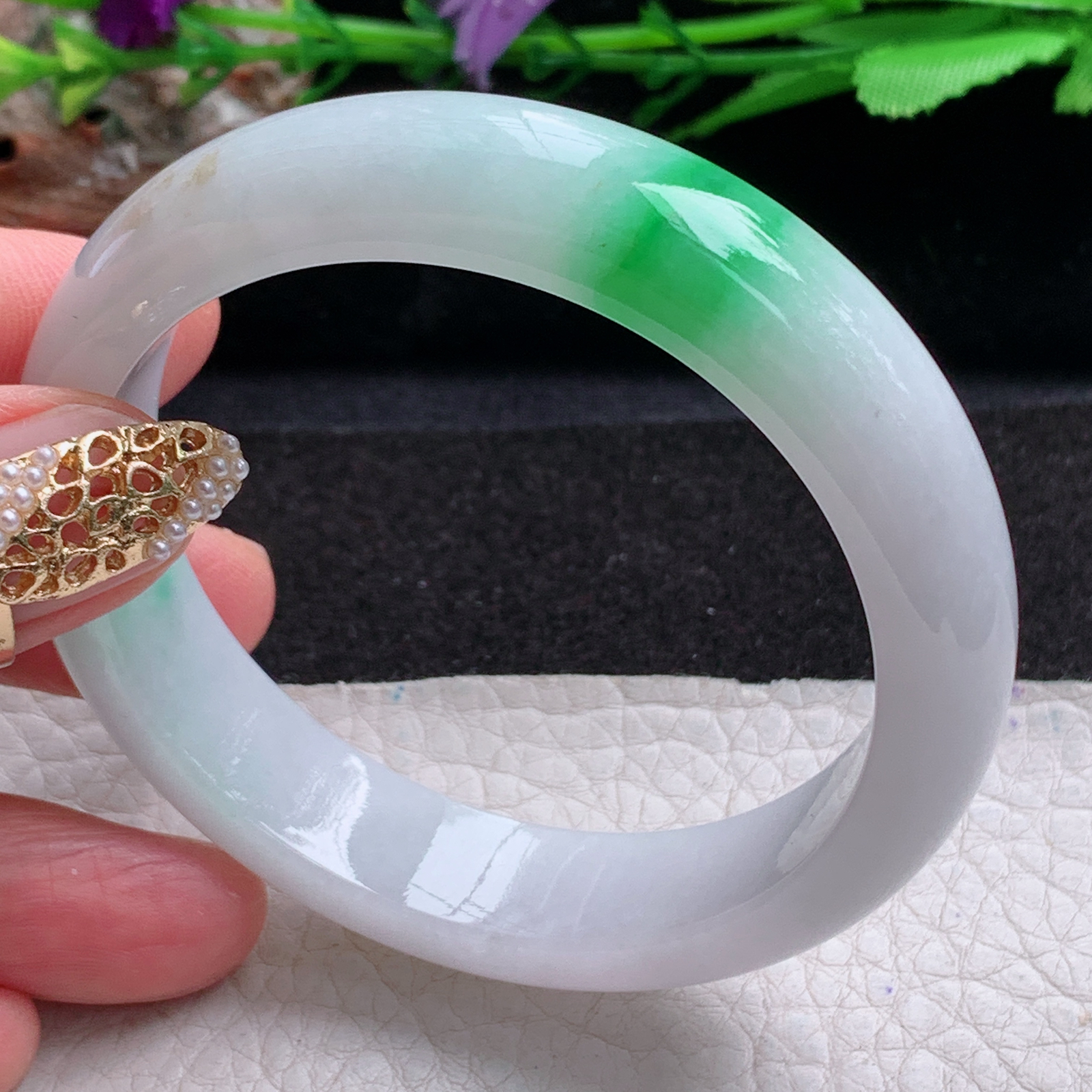 z实拍54*13*7.8平安镯 天然缅甸翡翠a货手镯飘绿正圈玉镯子