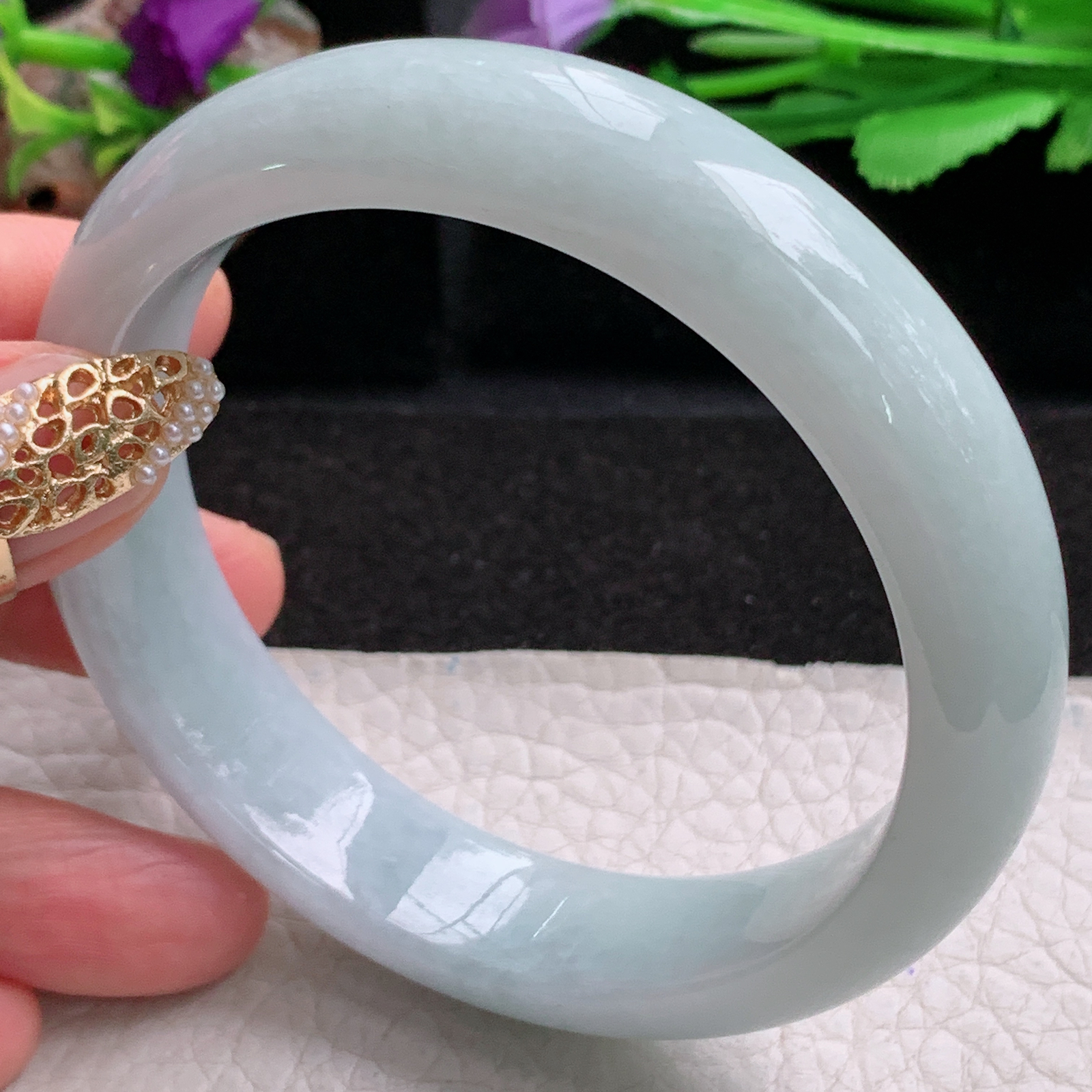 js白底青款59*14.3*8.2平安镯 天然缅甸翡翠a货手镯飘绿大气正圈玉镯子