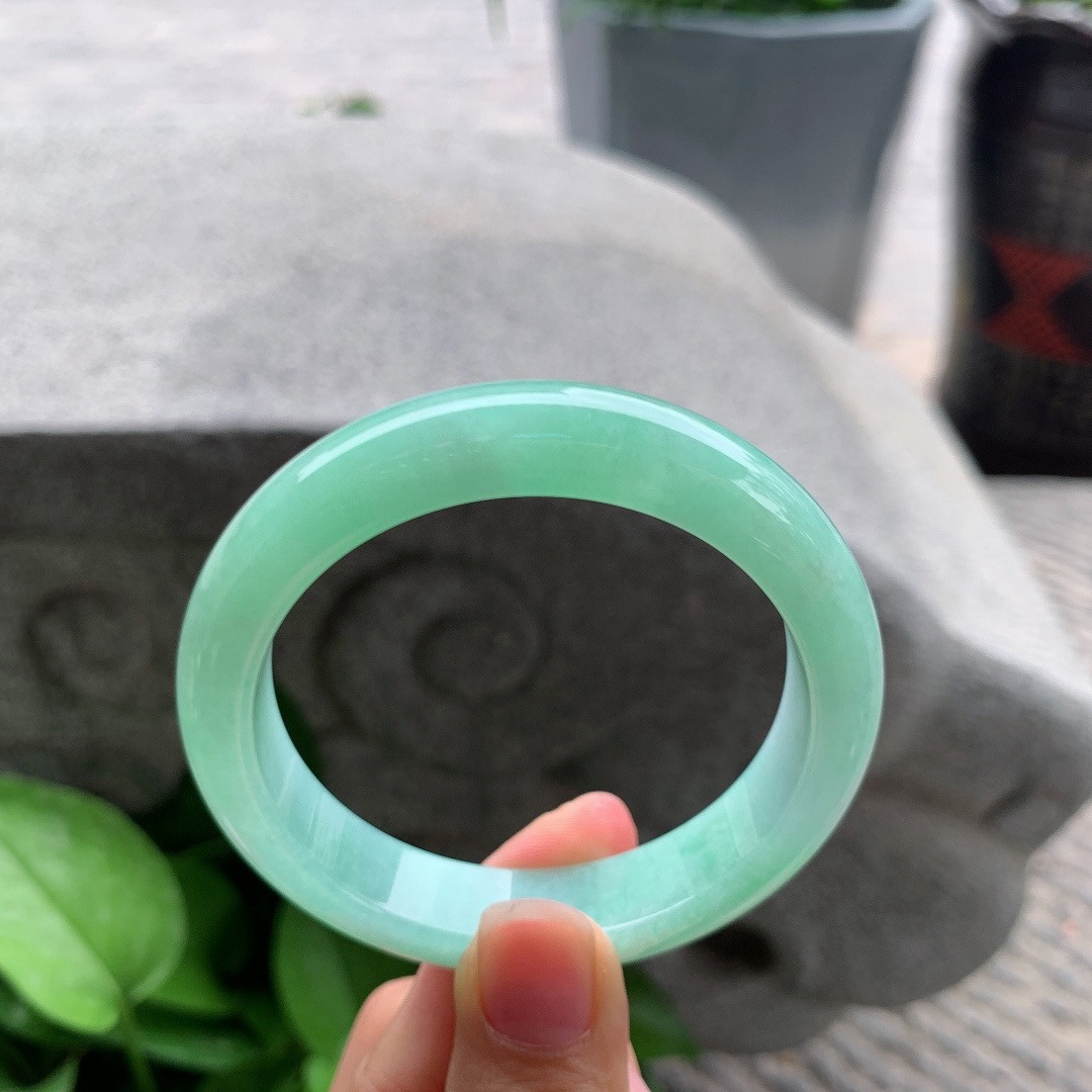 圈口 55.4-12.4-8.4【果阳绿正圈手镯】正圈55 56可戴