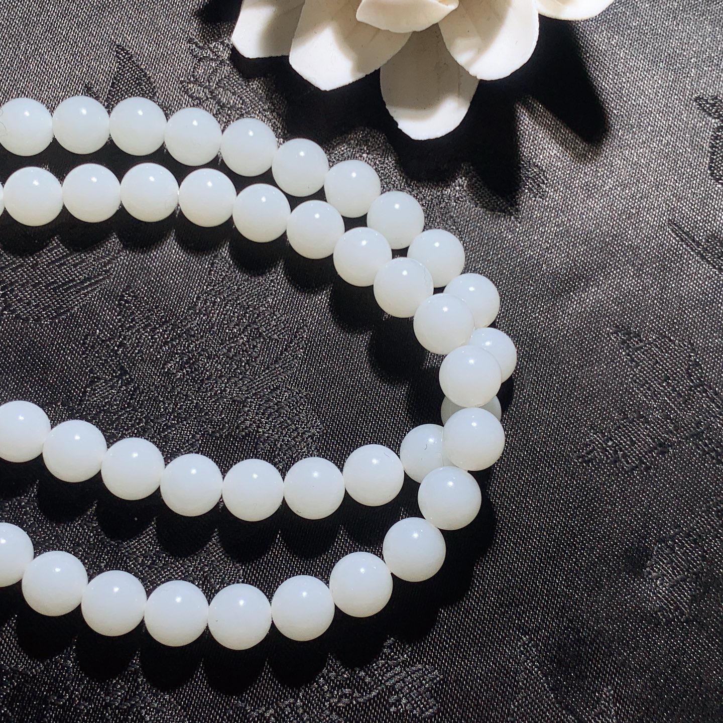 新疆和田玉白玉羊脂白项链 妈妈链！单颗尺寸8！玉质细腻油润 脂粉好，品质好！lt260415