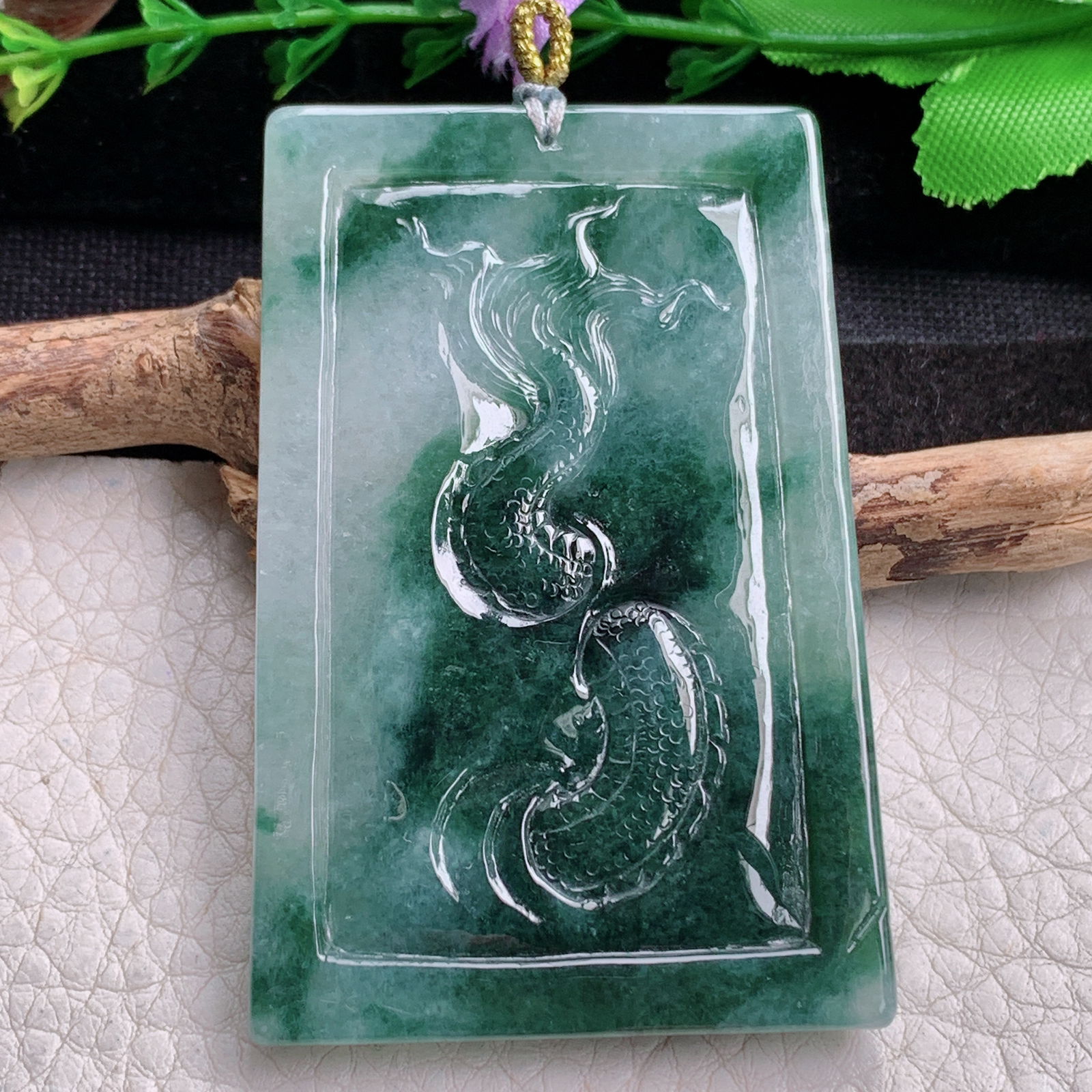 rp实拍65*42.8*6.8天然缅甸翡翠冰飘花关公 关二爷玉吊坠 玉挂件