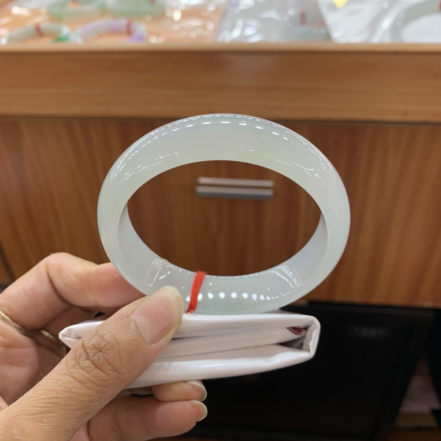 041521XY冰底色宽版翡翠手镯57.5-15.2-7.5