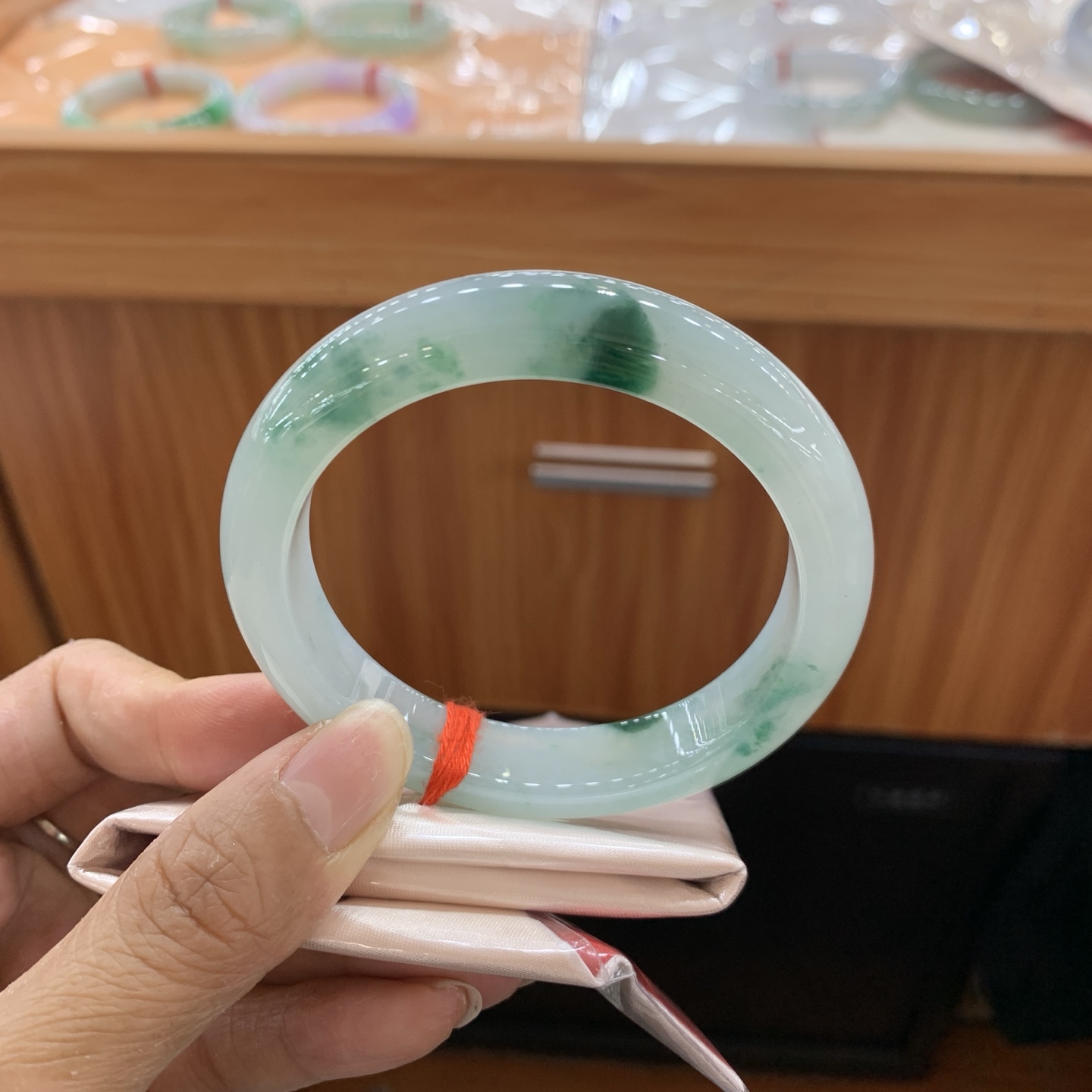 041523XY 冰飘花正圈翡翠手镯 57.5-12.5-8.5