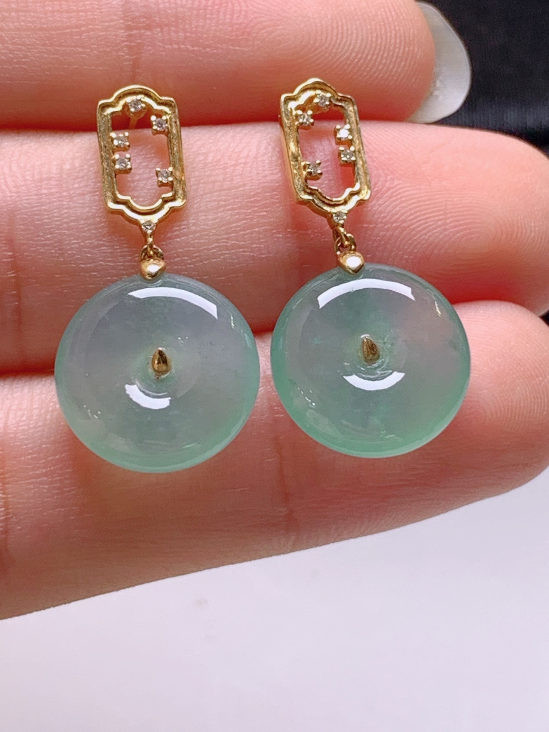 ️ 冰晴平安扣耳坠，色好水润，裸石13.1-4.6