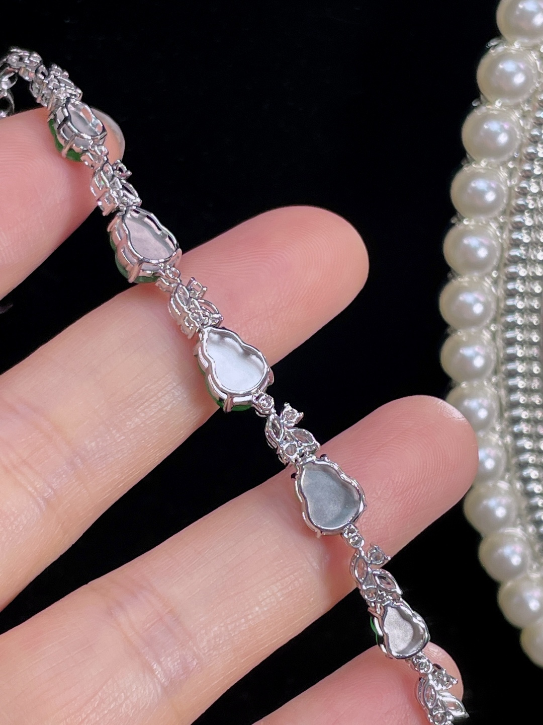 ️天然缅甸翡翠A货 满绿葫芦手链 18k金镶嵌钻石 细腻水灵 实拍接近，9.2-6.8-3.6