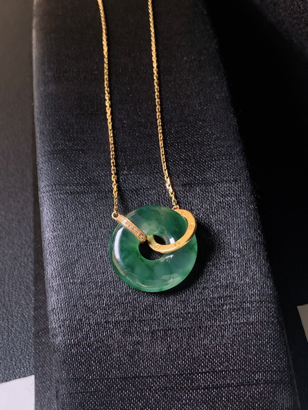 ️ 冰种飘花甜甜圈锁骨链，无裂水润，飘花灵动，裸石17.6-3.8