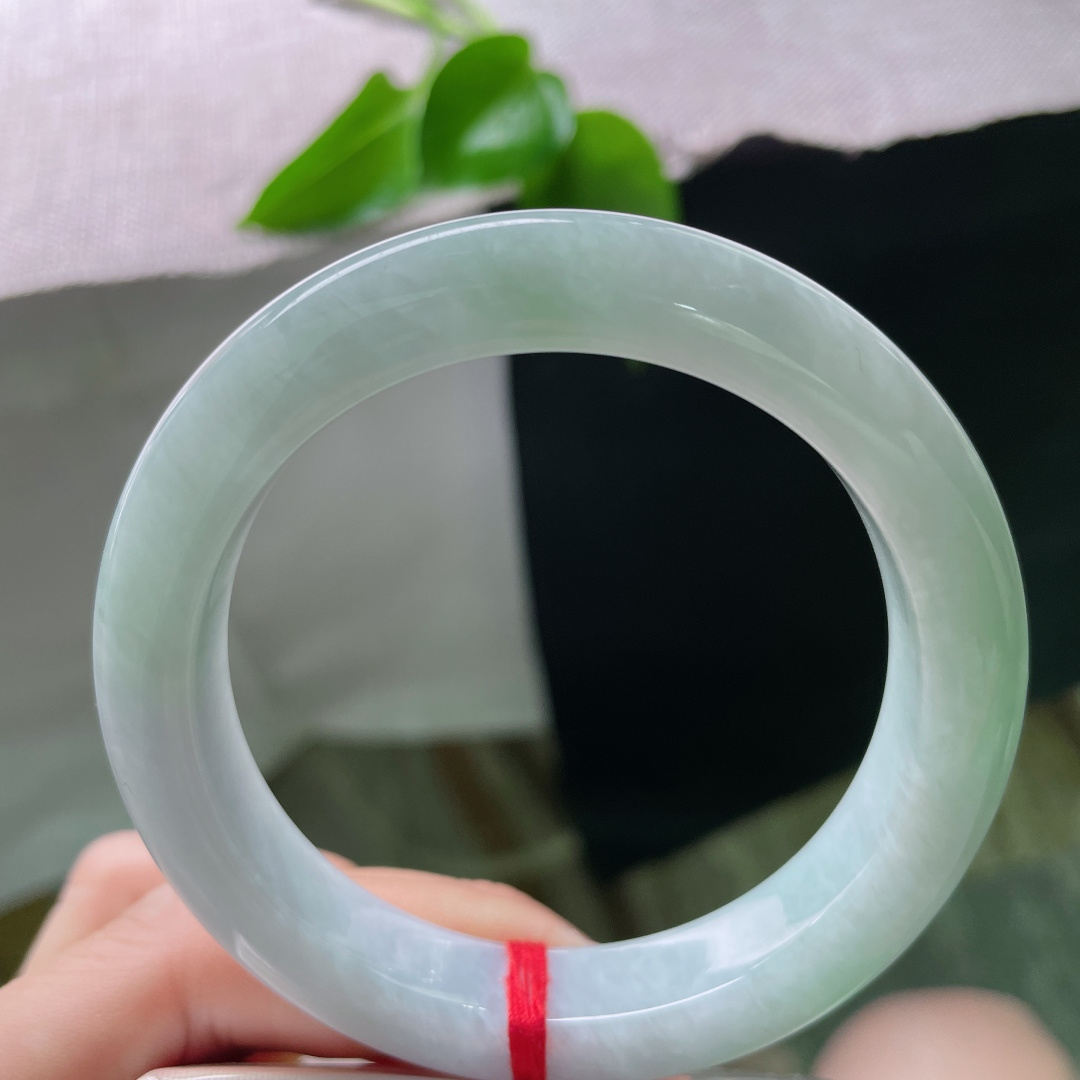 56.2/11.5/9.4淡春彩正圈，水润细腻，淡雅清新，甜美，无裂，ss50617a